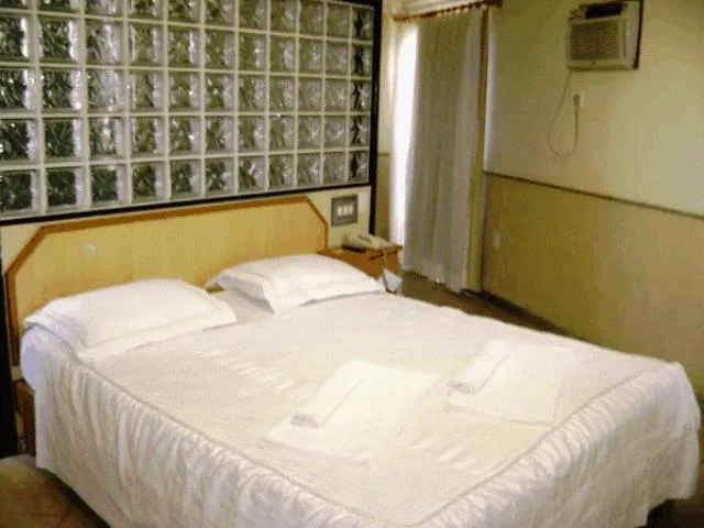 Bedroom, Bed in Hotel Rosa Mar