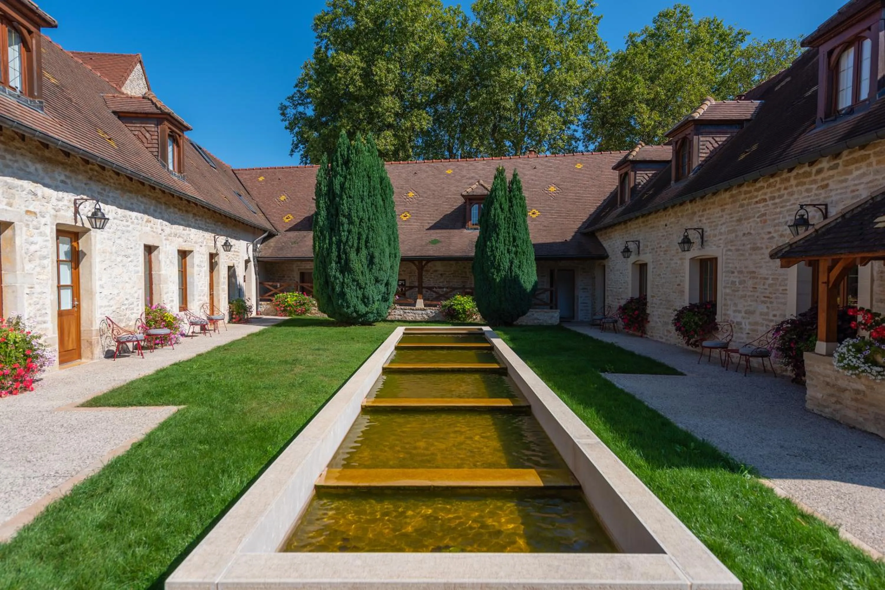 Garden in Hotel Le Clos De La Vouge