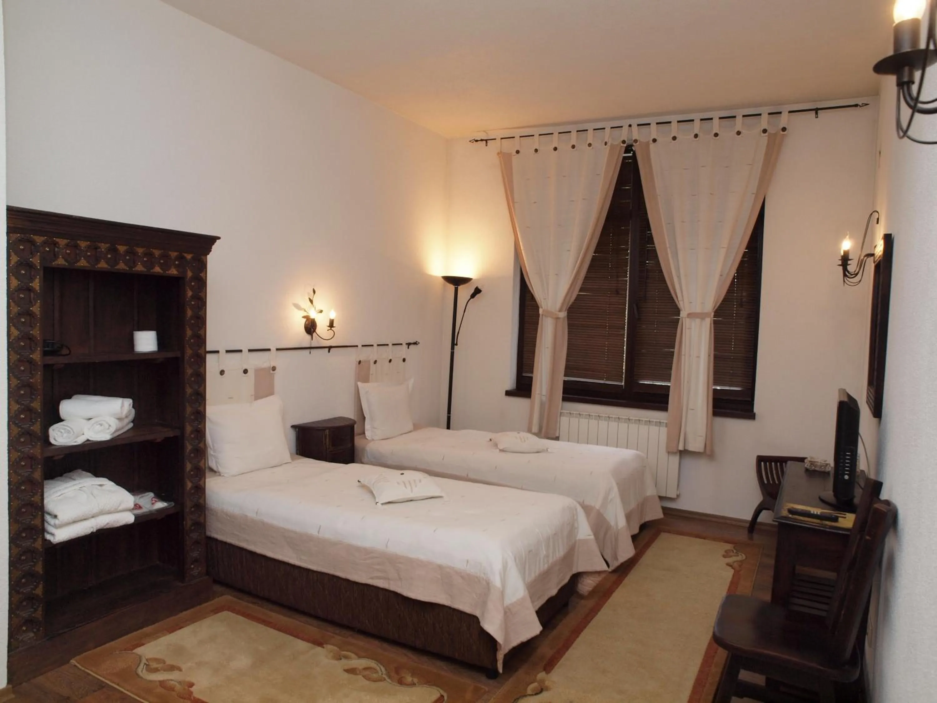 Bed in Momini Dvori Boutique Guest House