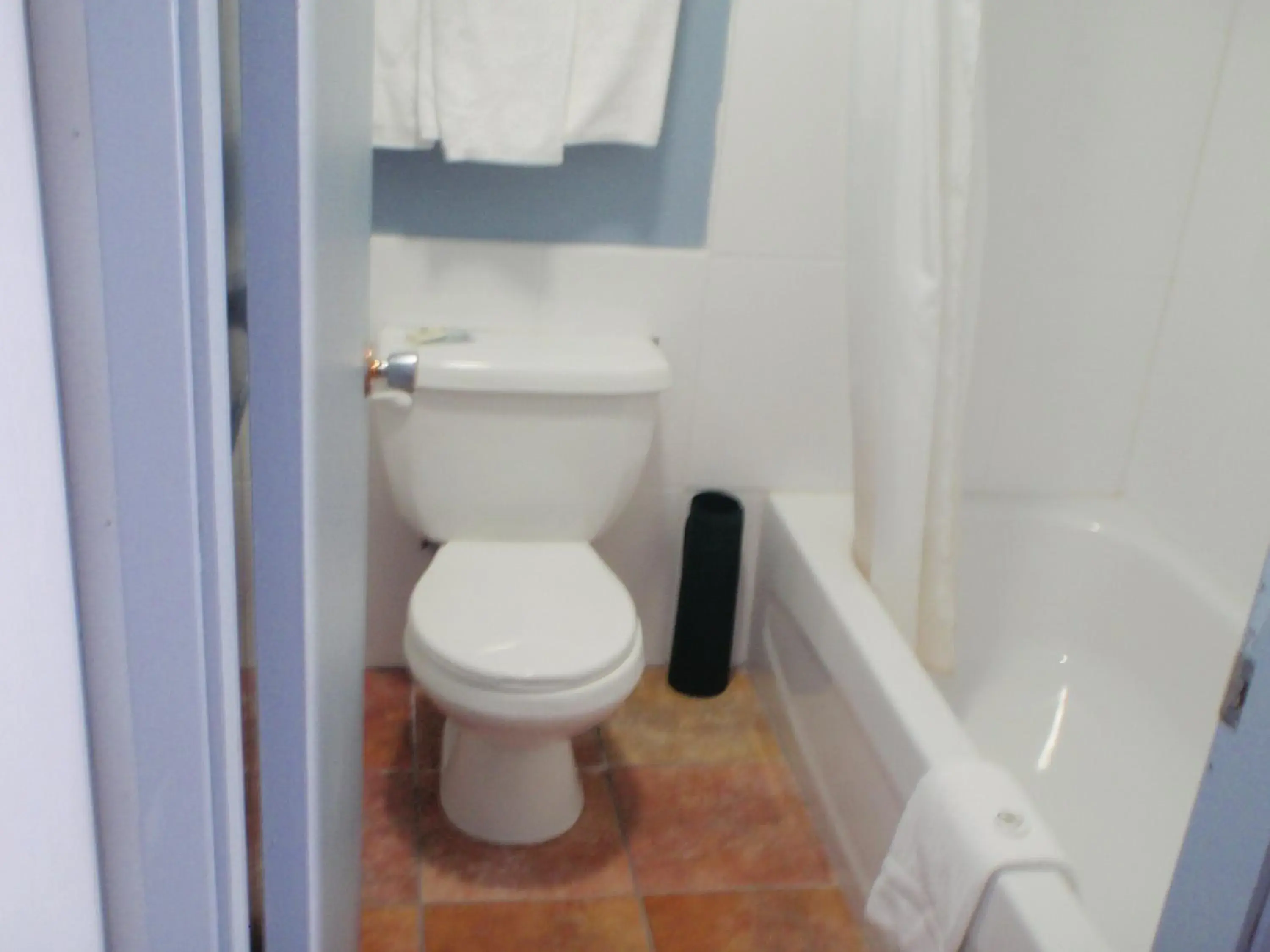 One-Bedroom Suite in Trans Canada Motel One-Bedroom Suite in Trans Canada Motel