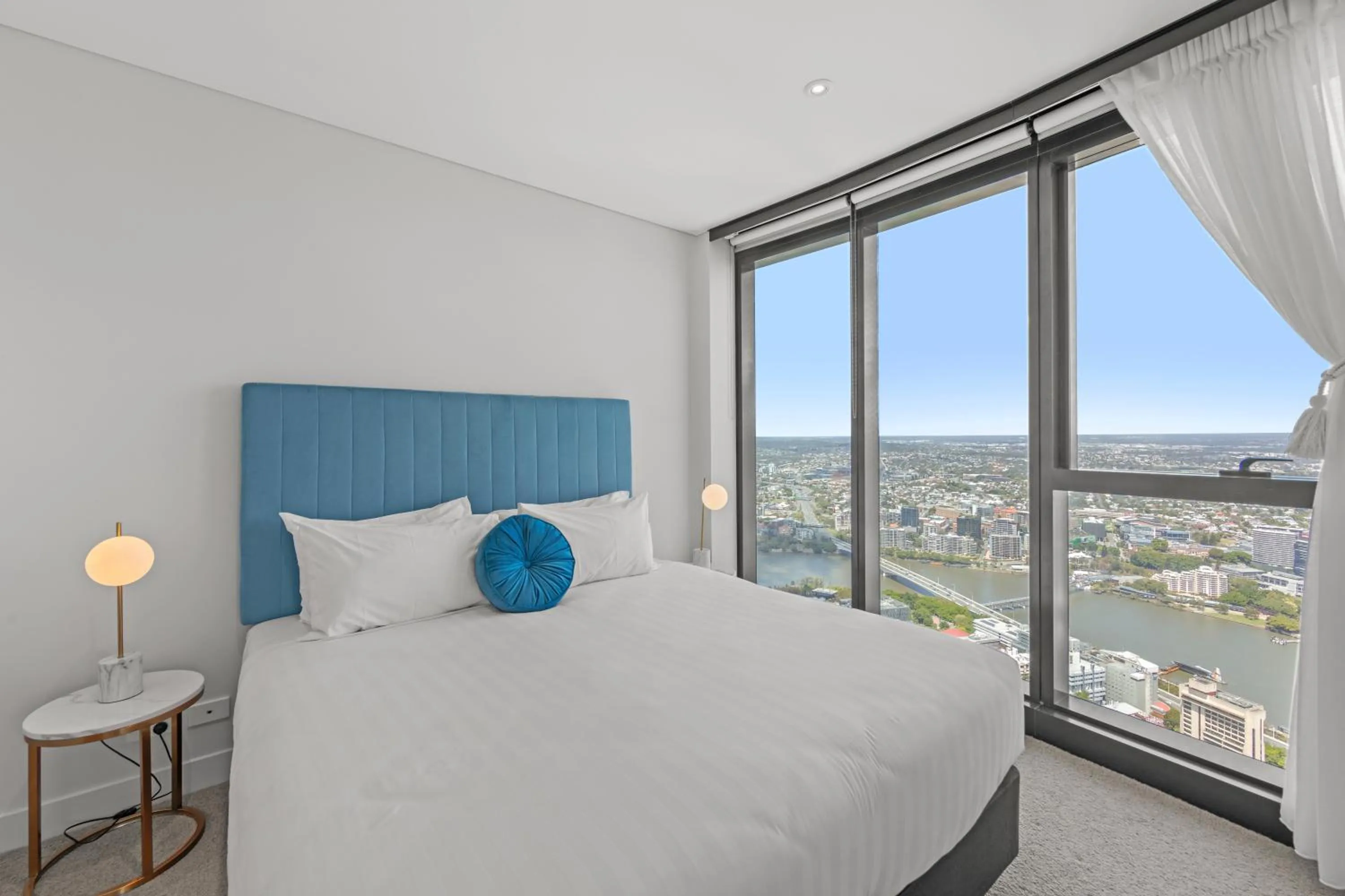Bed in Brisbane Skytower by CLLIX