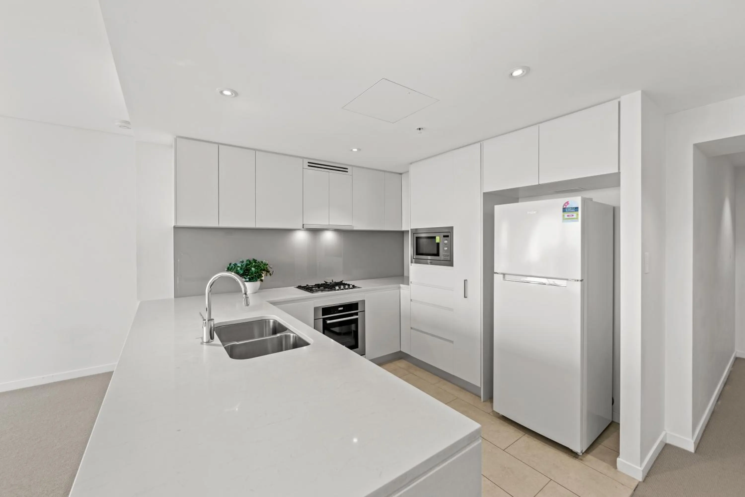 Kitchen or kitchenette in Brisbane Skytower by CLLIX