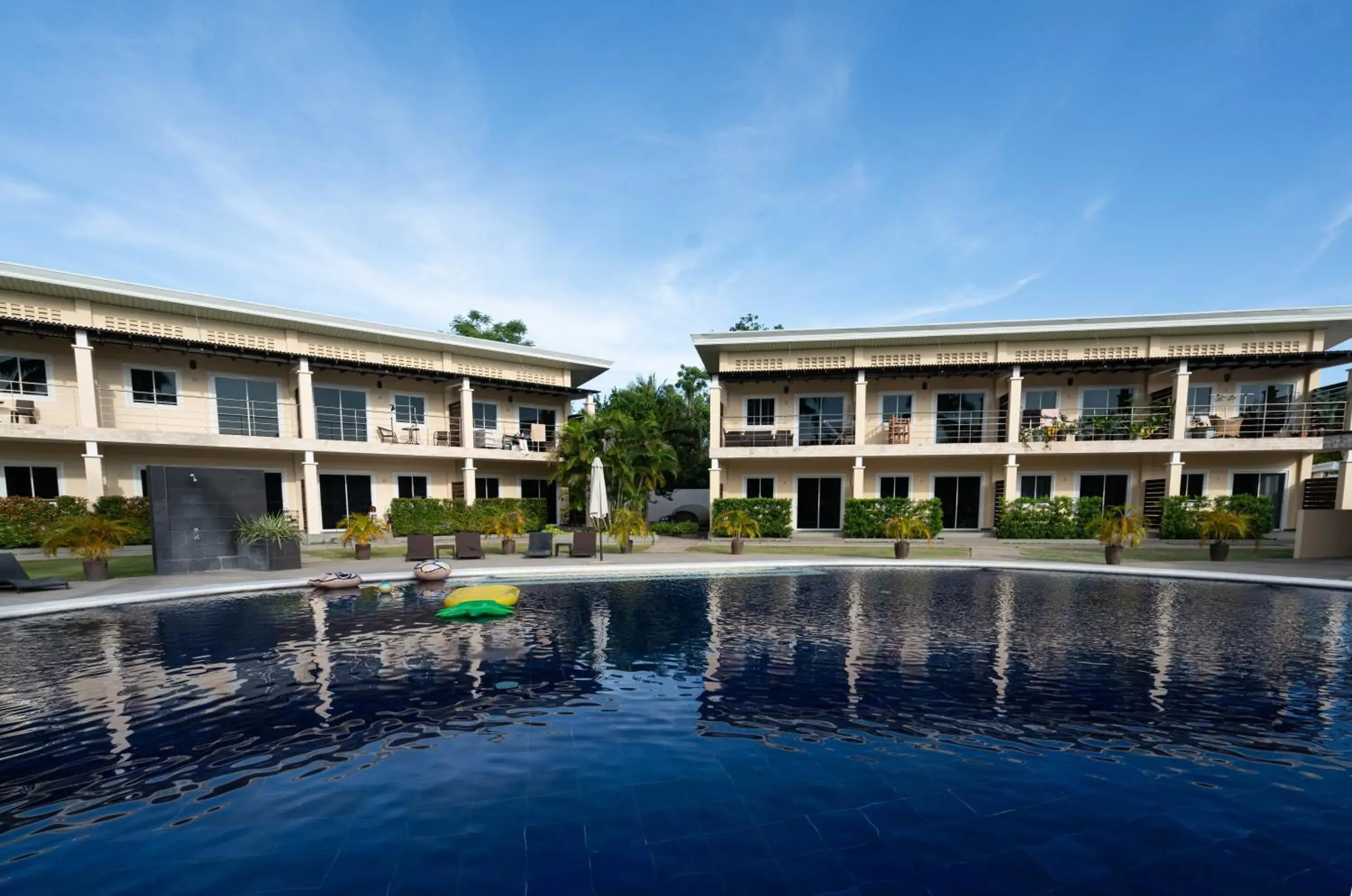 Property building in Malinawon Resort 馬莉吶灣度假中心 Property building in Malinawon Resort 馬莉吶灣度假中心