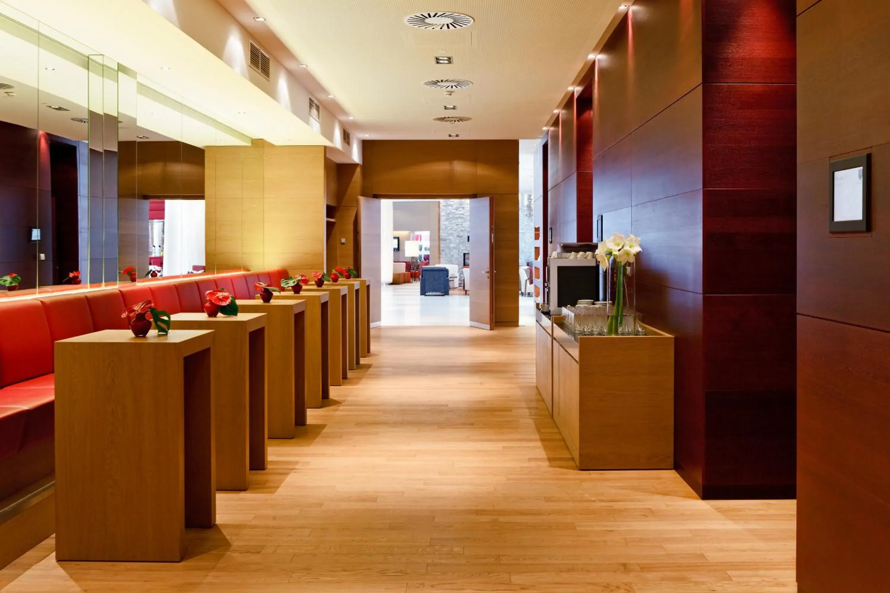 Lounge or bar in Tauern Spa Hotel & Therme Lounge or bar in Tauern Spa Hotel & Therme