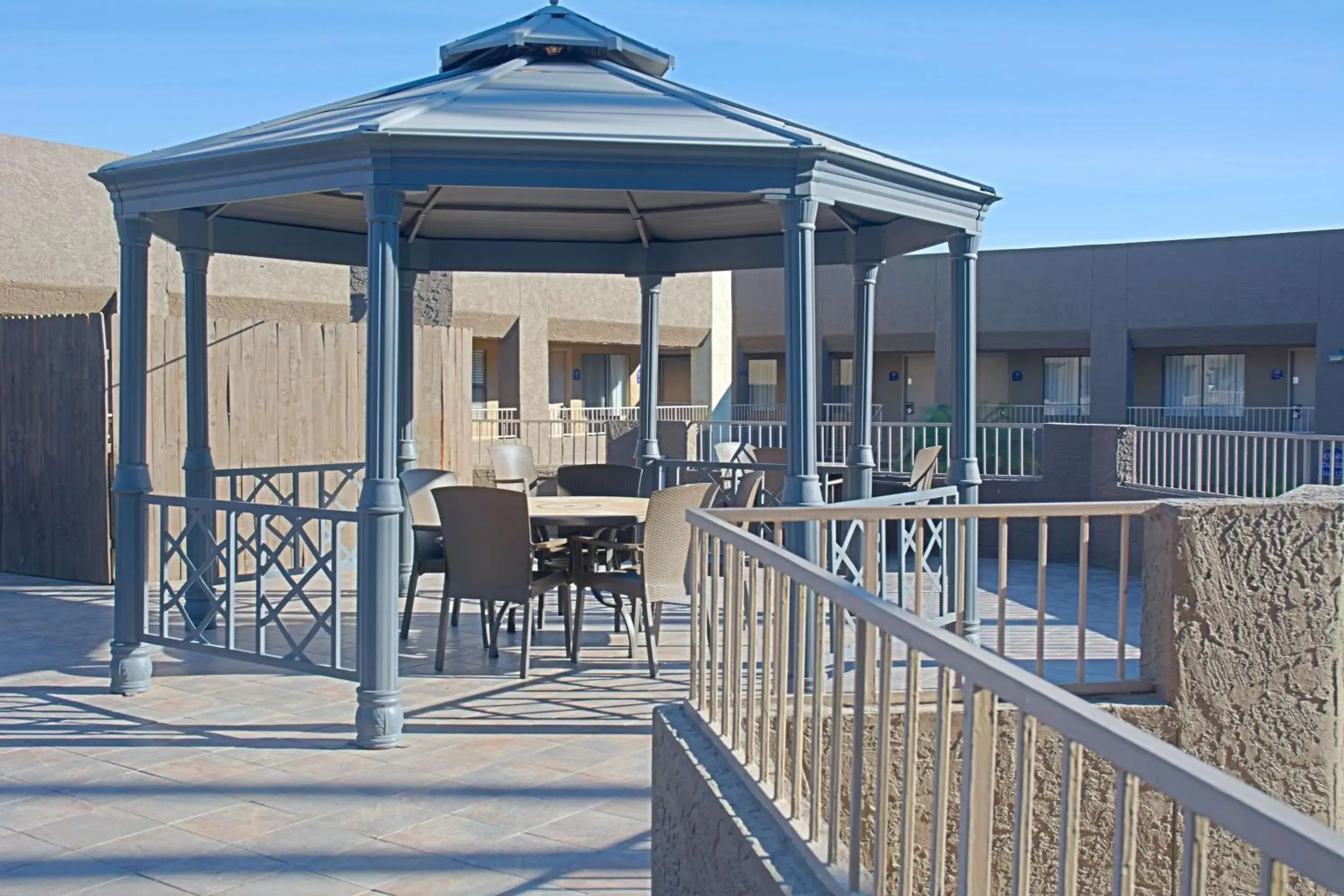 Property building in Best Western Yuma Mall Hotel & Suites Property building in Best Western Yuma Mall Hotel & Suites