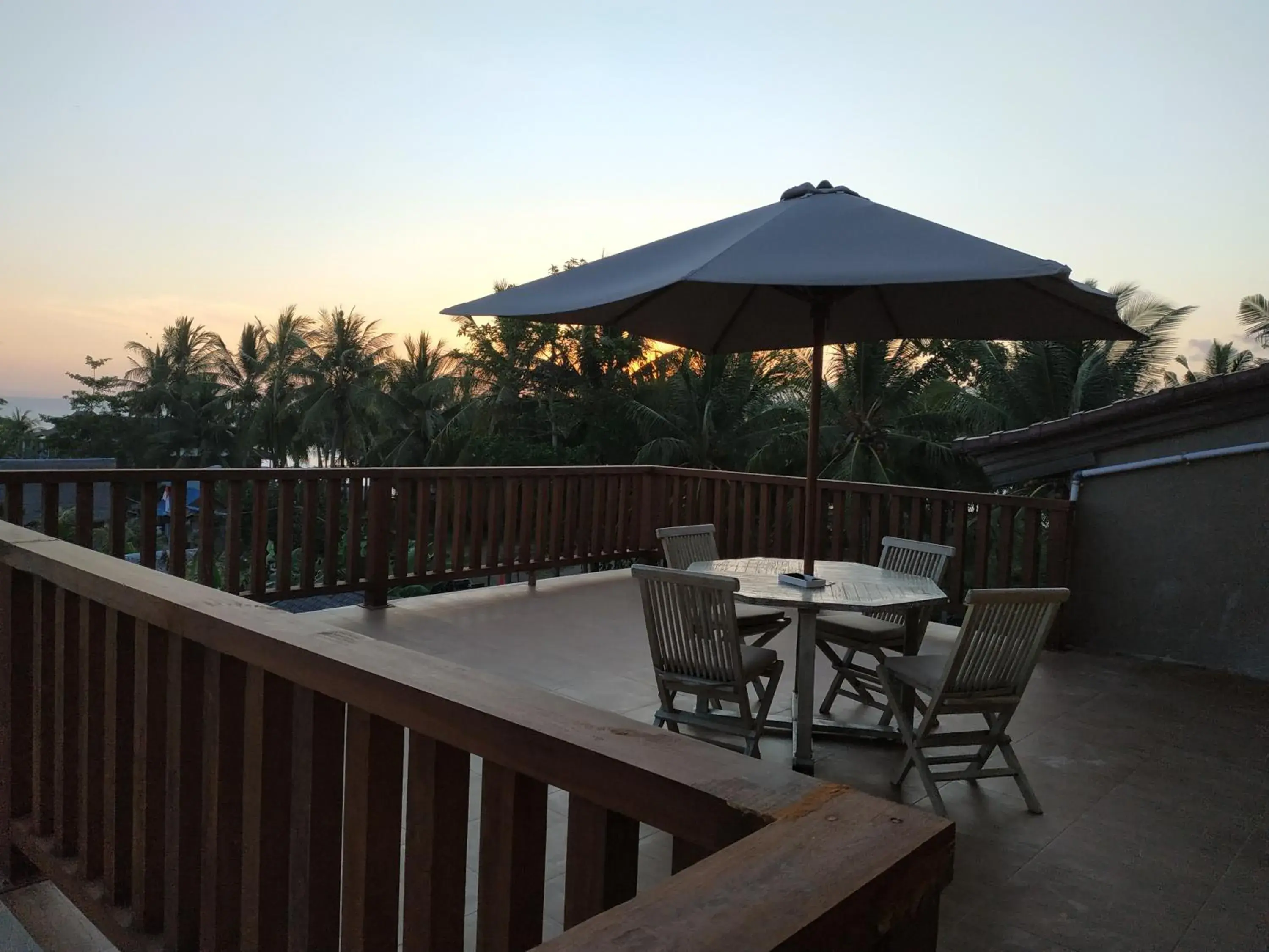 Economy Double Room in Medewi Beach Inn Economy Double Room in Medewi Beach Inn