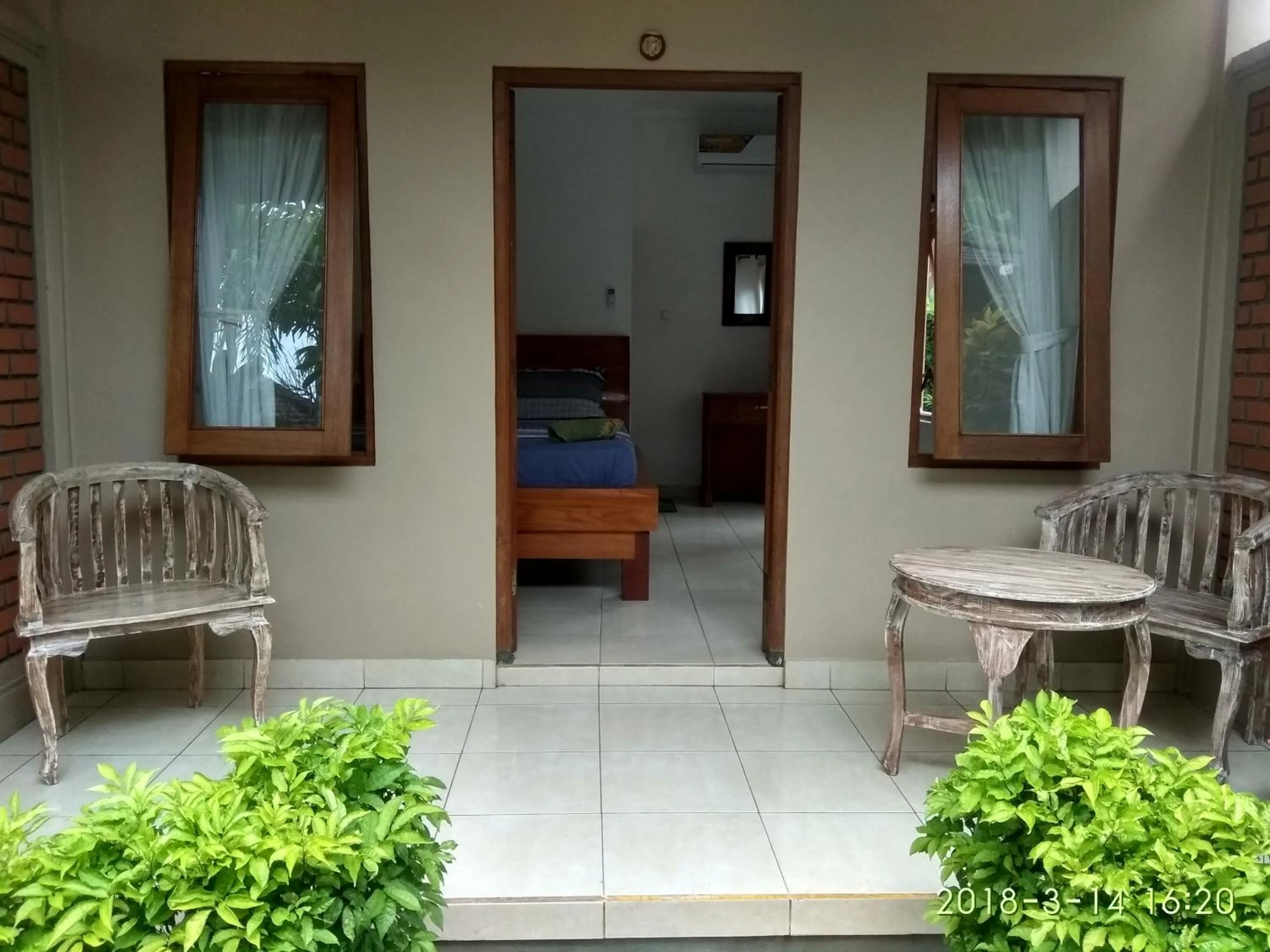 Balcony/Terrace in Medewi Beach Inn