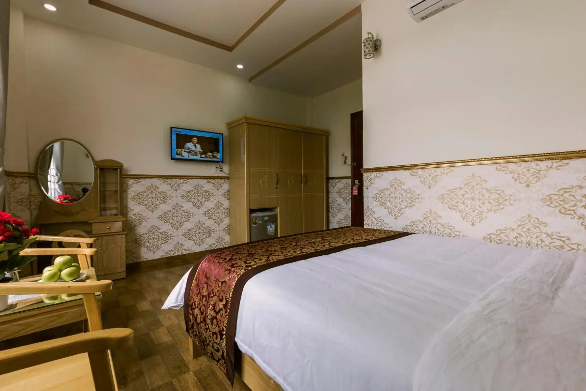 Bed in AEC Hotel Ban Me Bed in AEC Hotel Ban Me