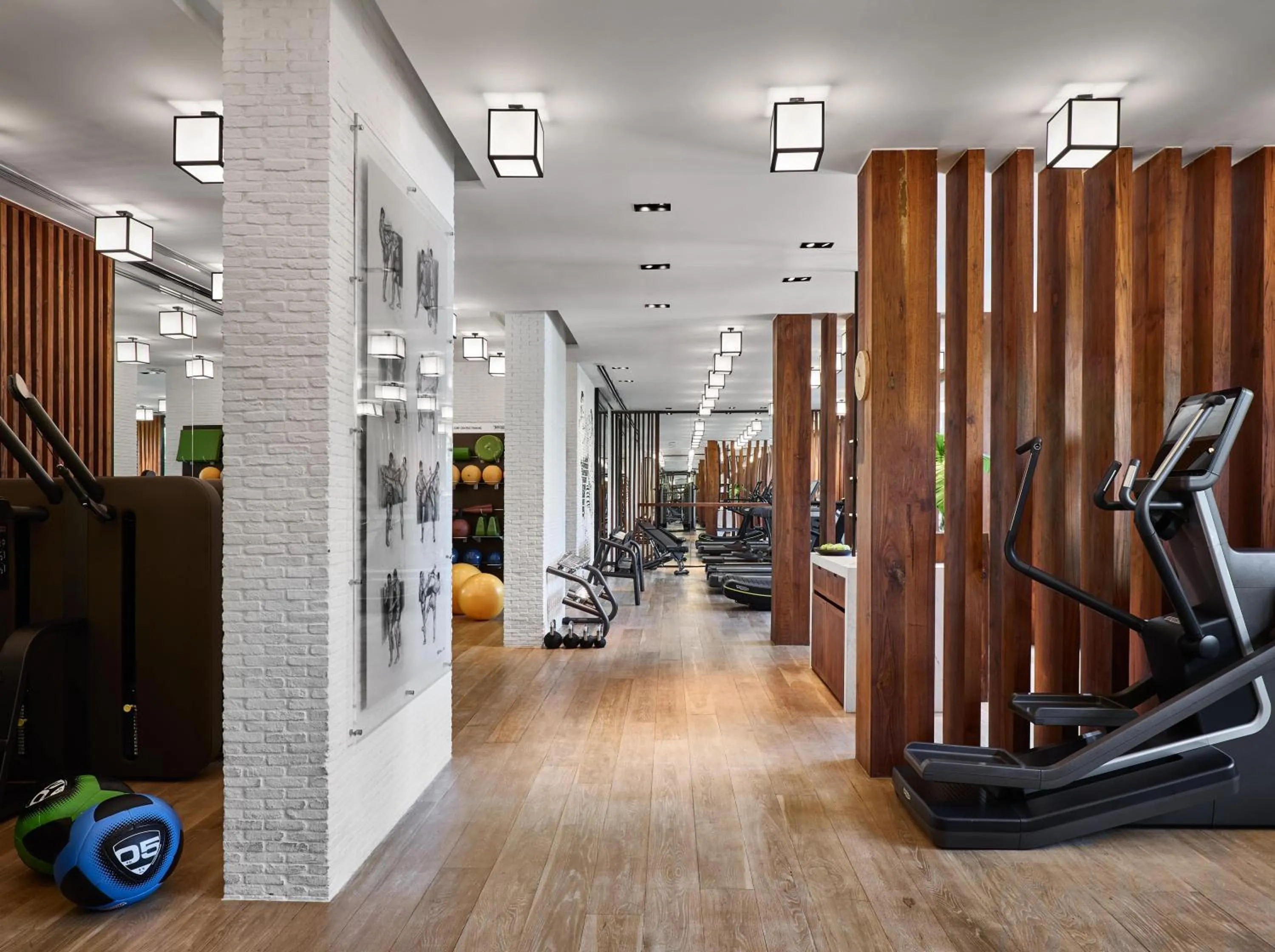 Fitness centre/facilities in Rosewood Phuket