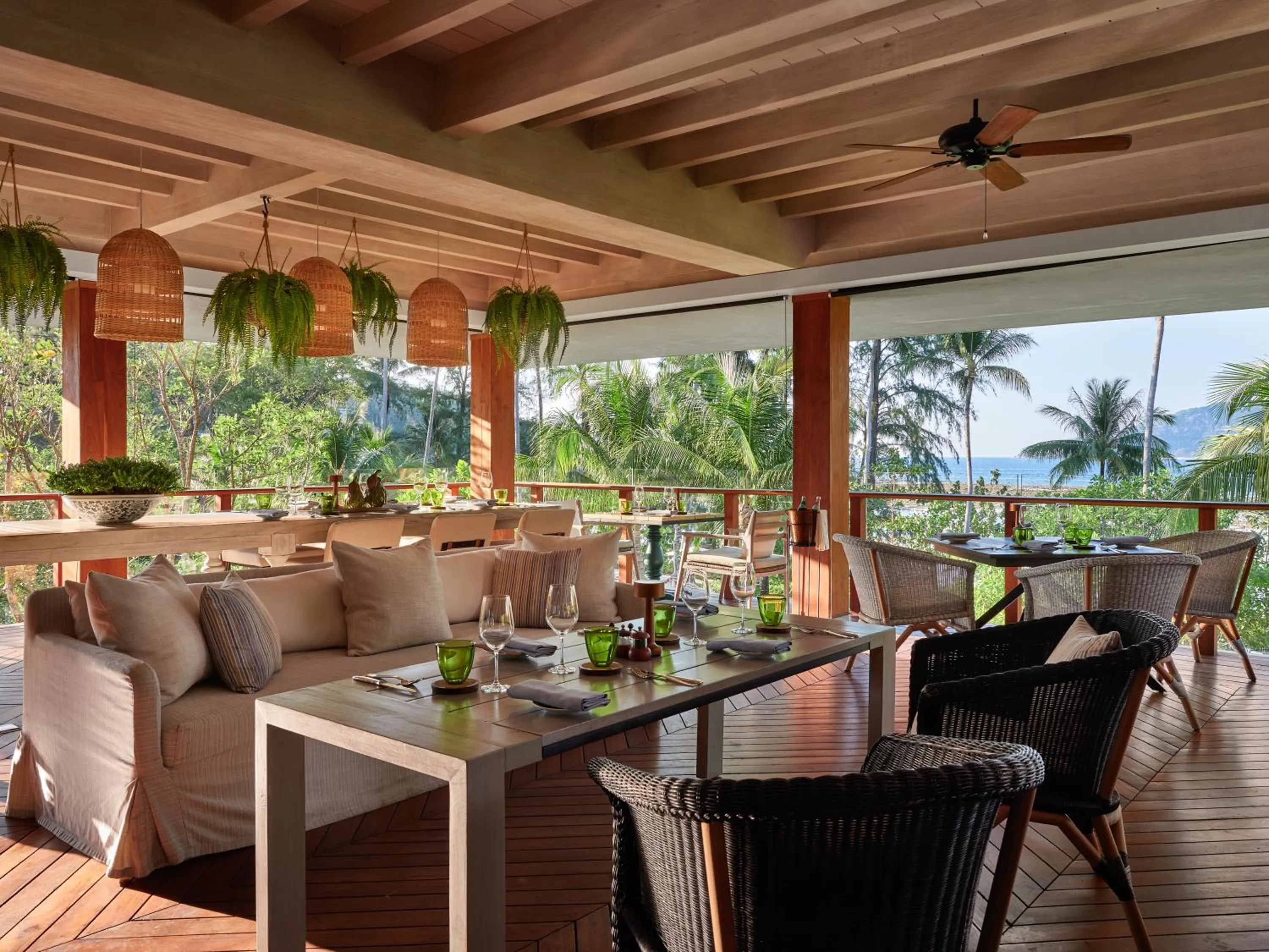 Restaurant/places to eat in Rosewood Phuket