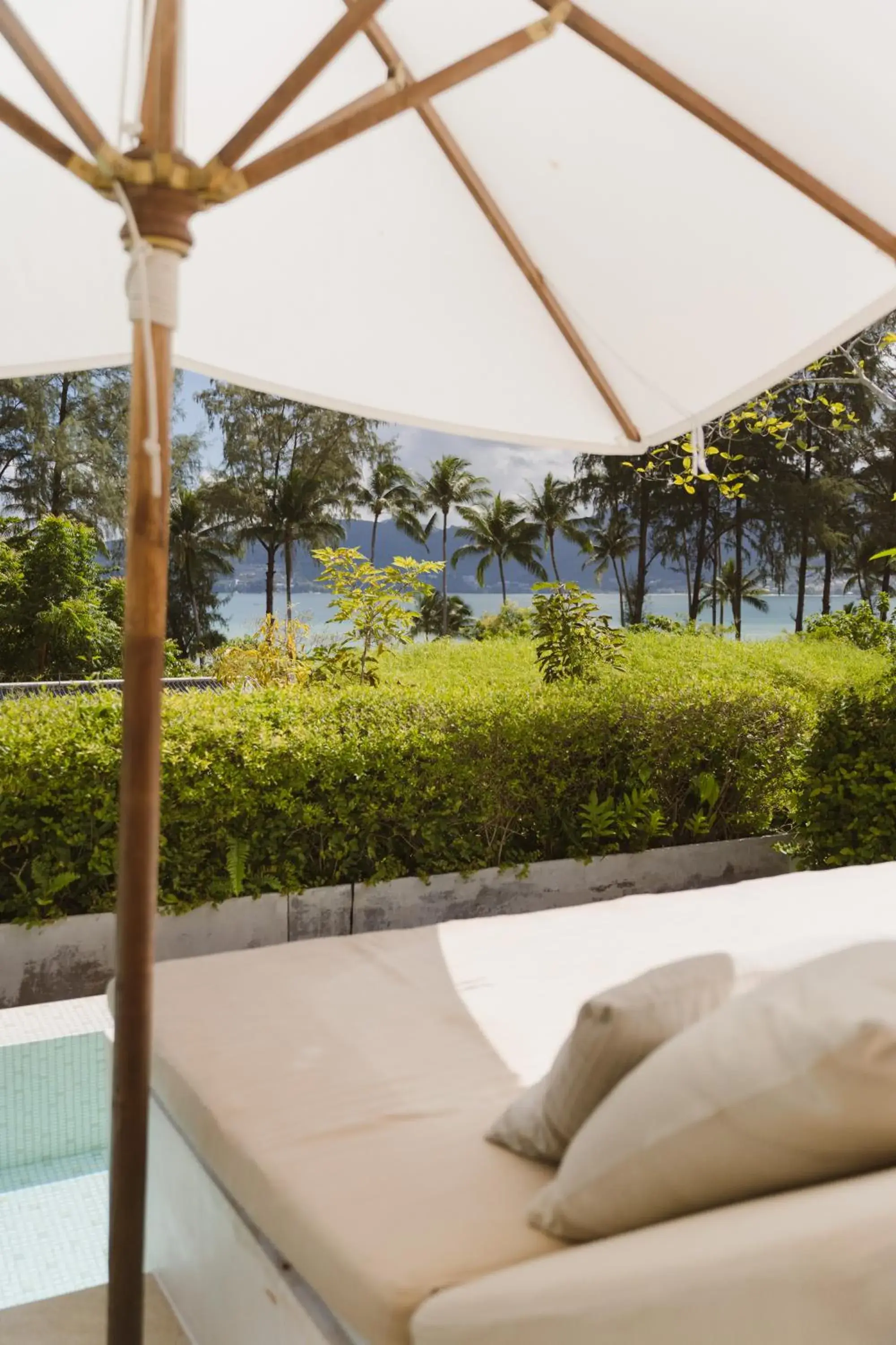 Swimming pool in Rosewood Phuket Swimming pool in Rosewood Phuket