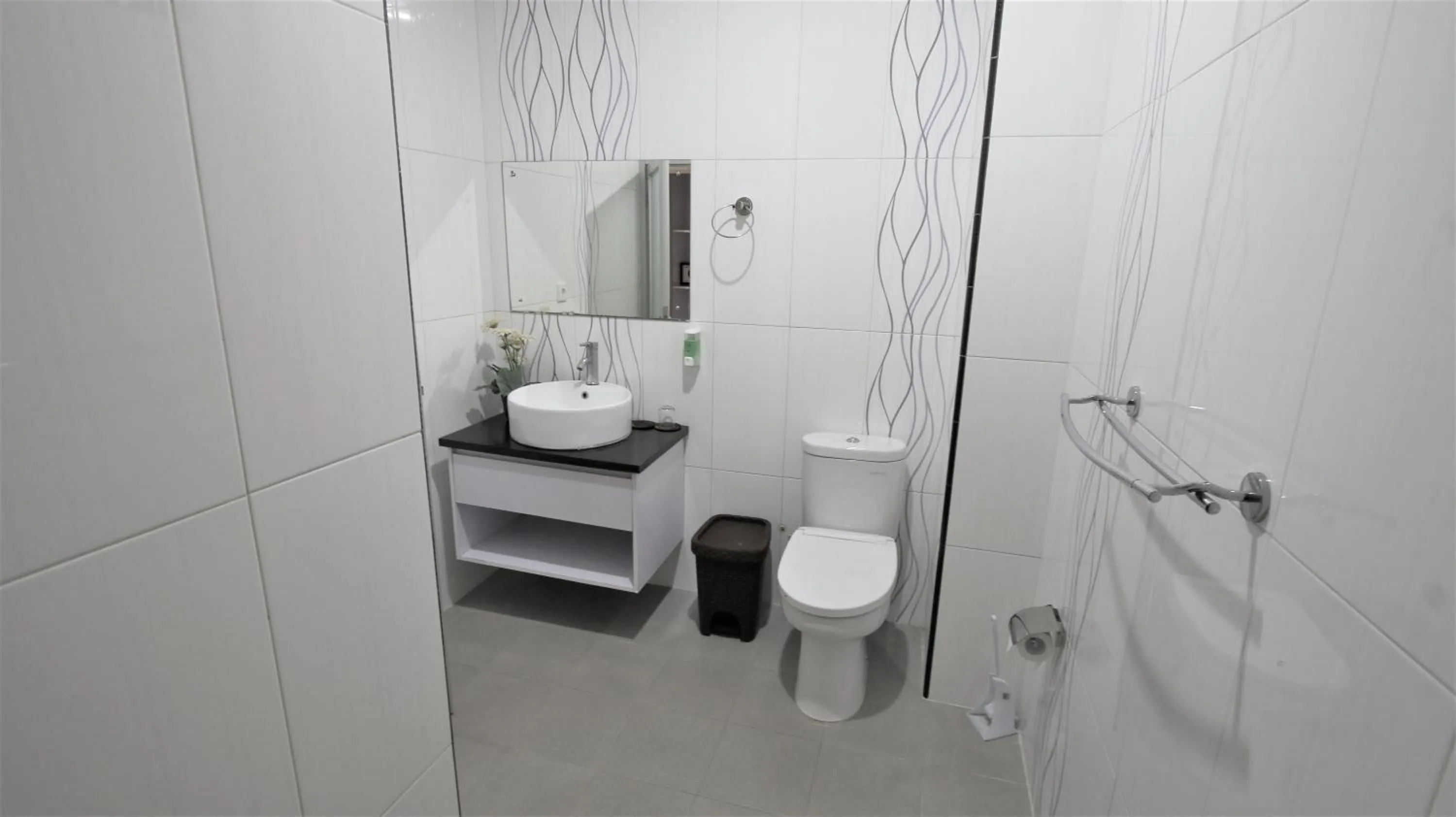 Bathroom in Tom Guest House