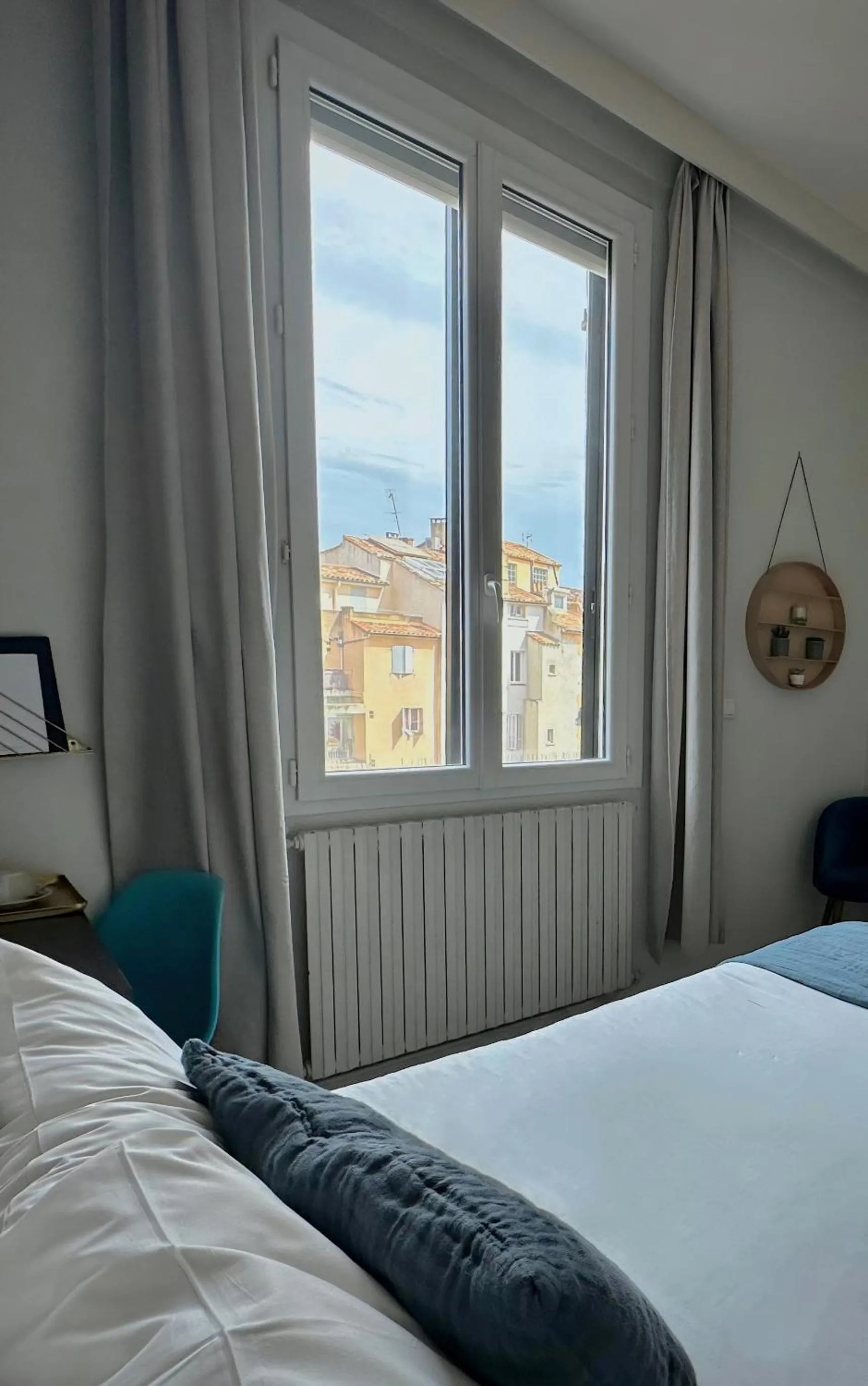 City view, Bed in Negrecoste Hôtel & Spa