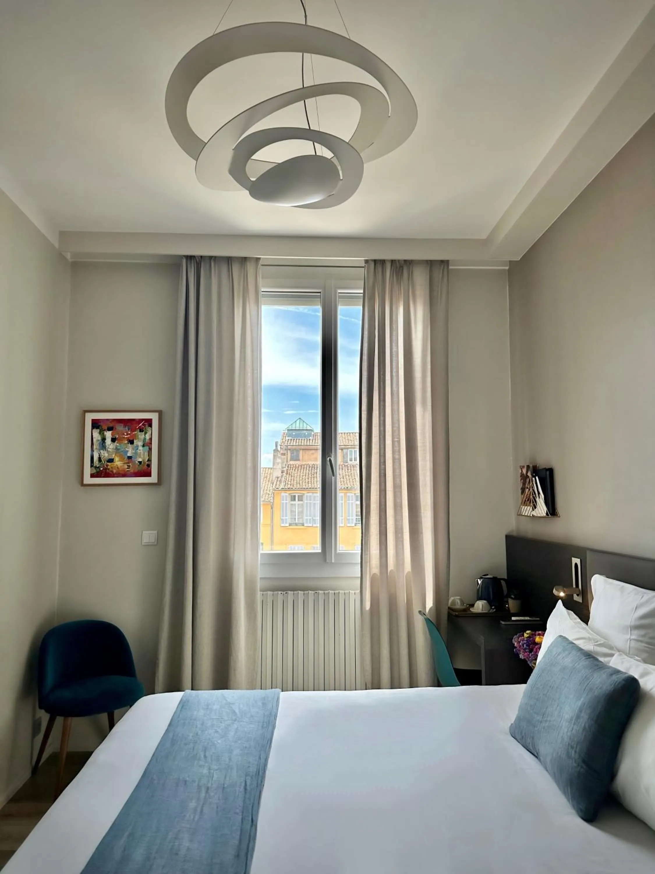 Photo of the whole room, Bed in Negrecoste Hôtel & Spa