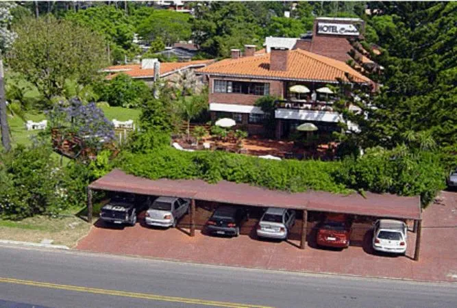 Day in Hotel Camelot