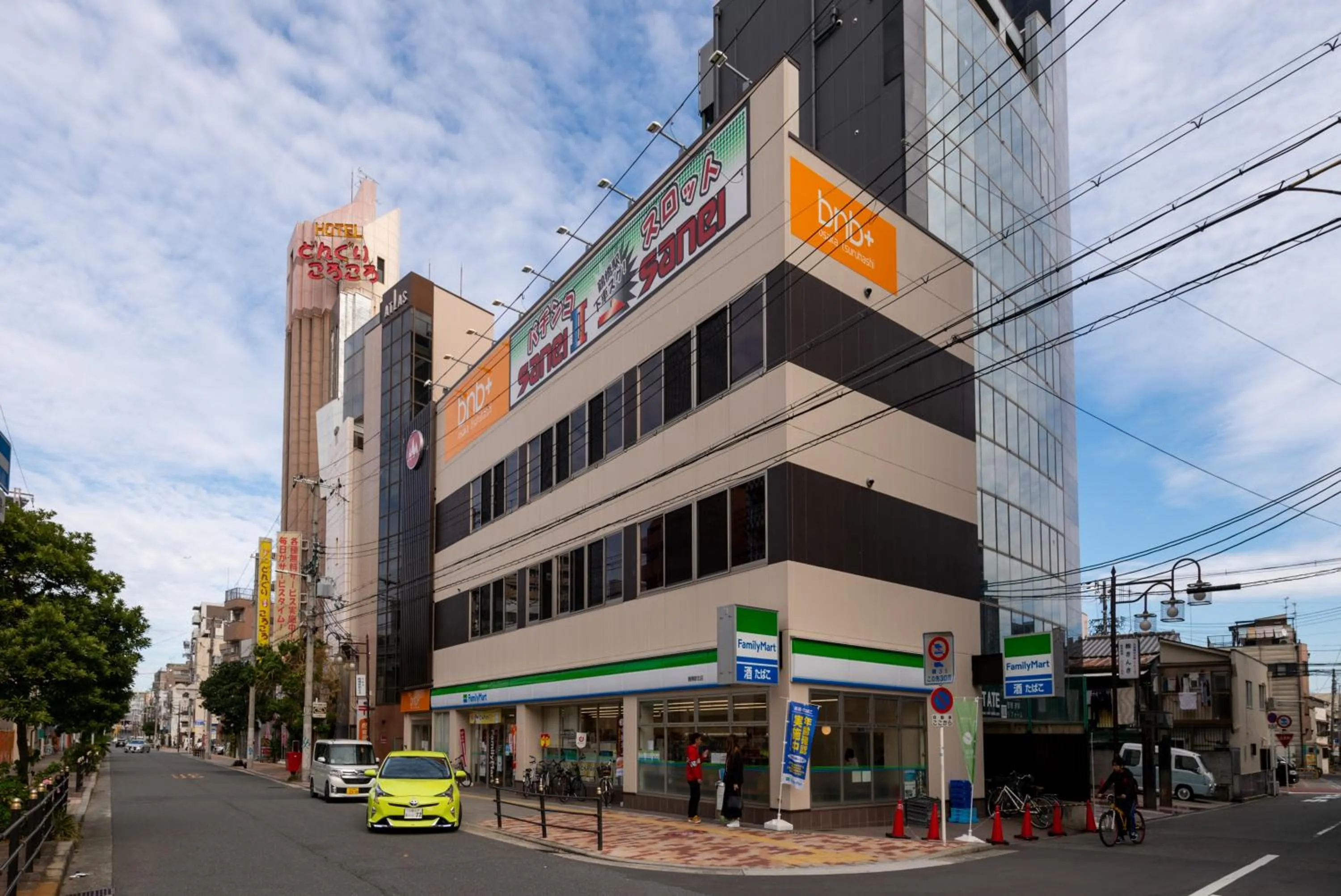 Property building in bnb+ Tsuruhashi