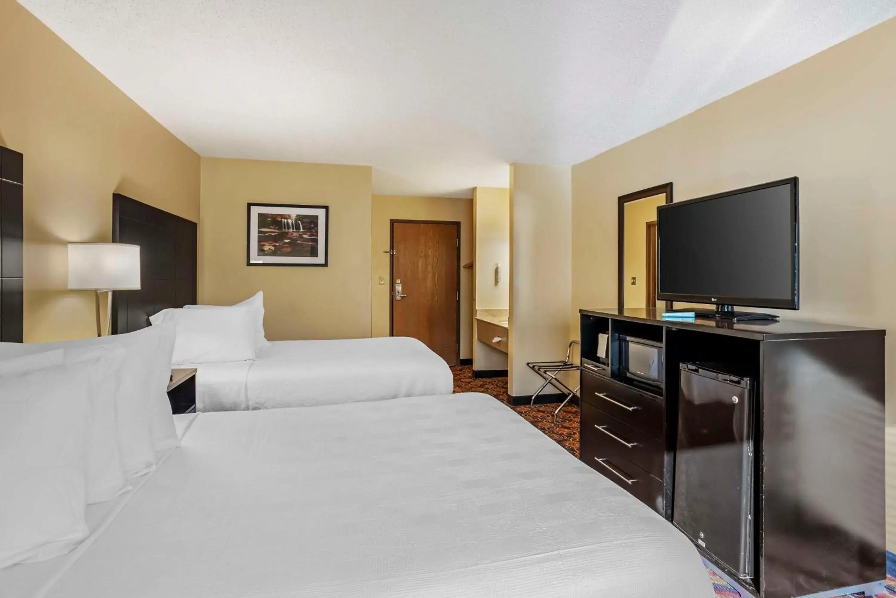 Bedroom, Bed in Best Western Monticello Bedroom, Bed in Best Western Monticello