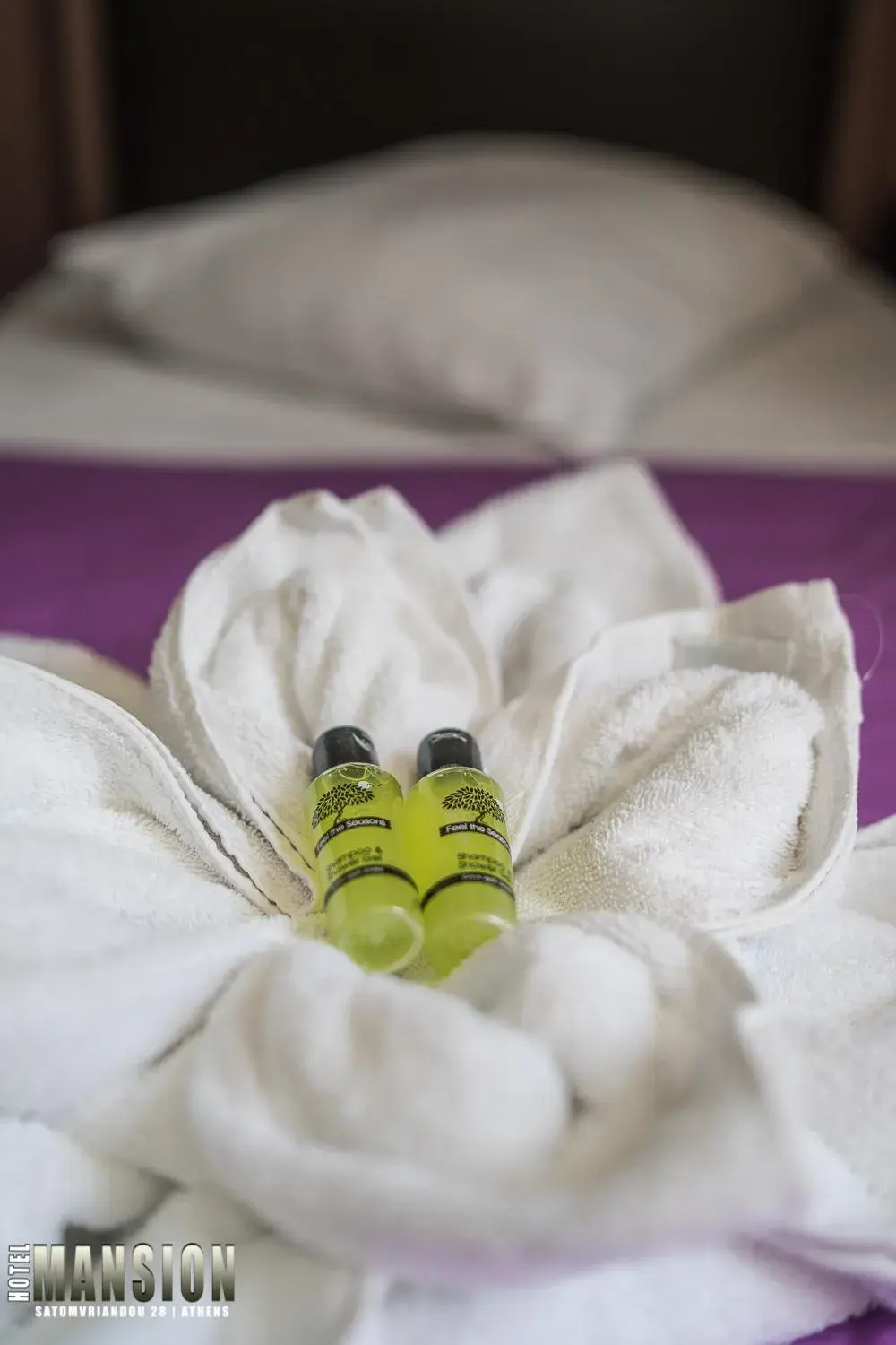 Bed in Mansion Hotel Bed in Mansion Hotel