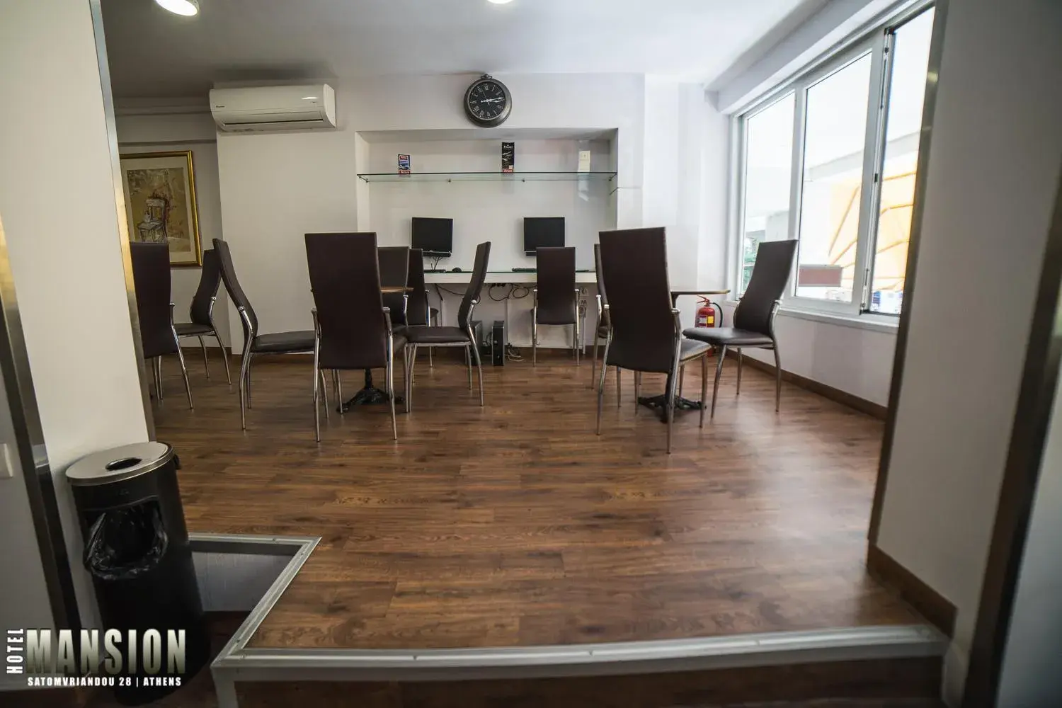 Living room in Mansion Hotel Living room in Mansion Hotel