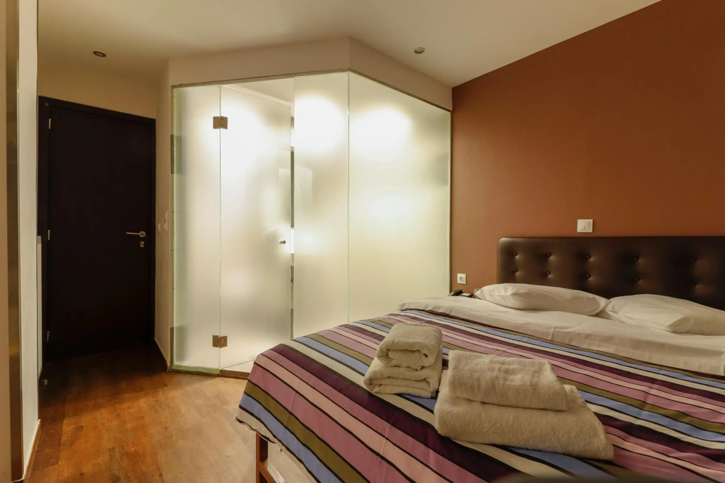 Bed in Mansion Hotel Bed in Mansion Hotel