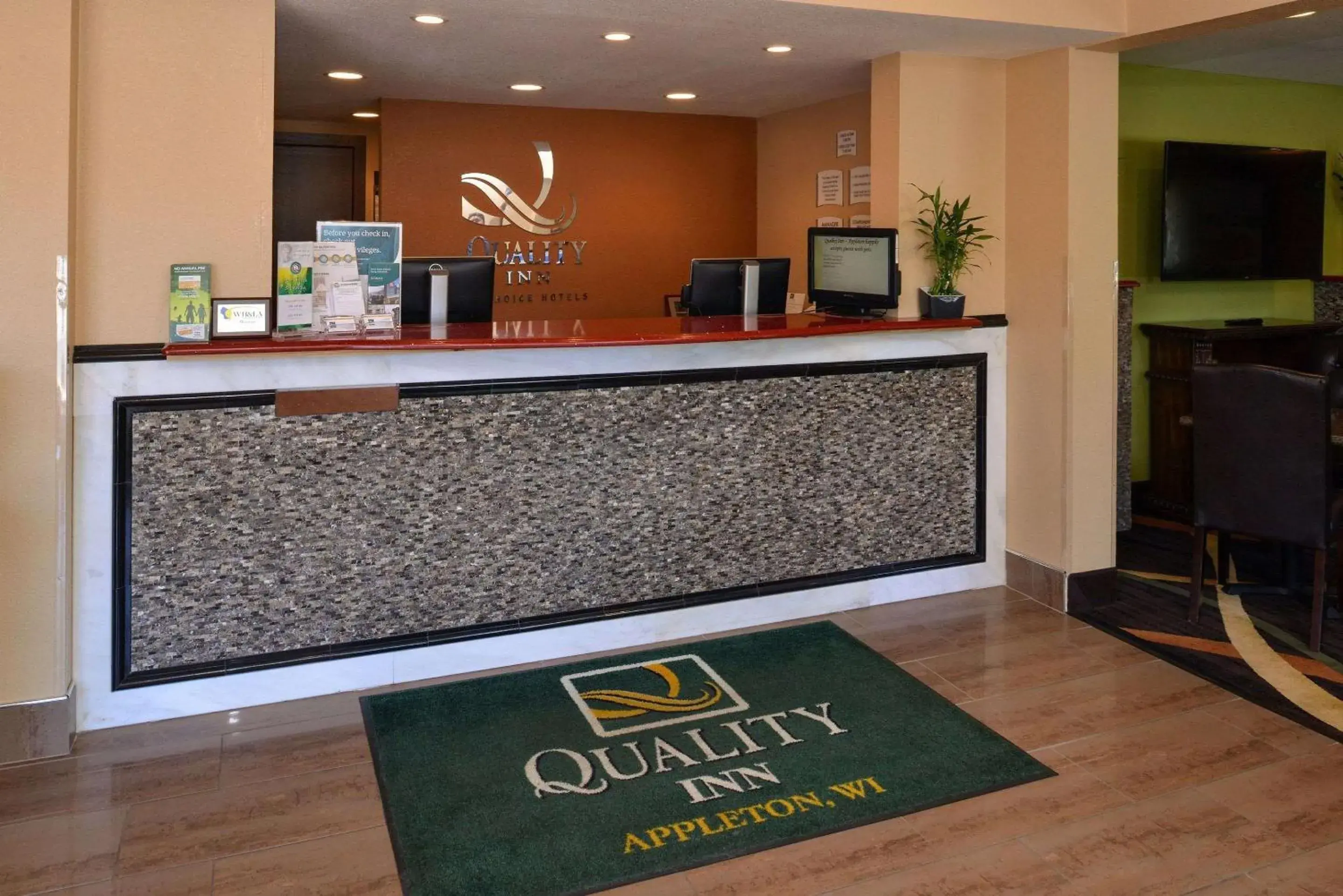 Lobby or reception, Lobby/Reception in Quality Inn