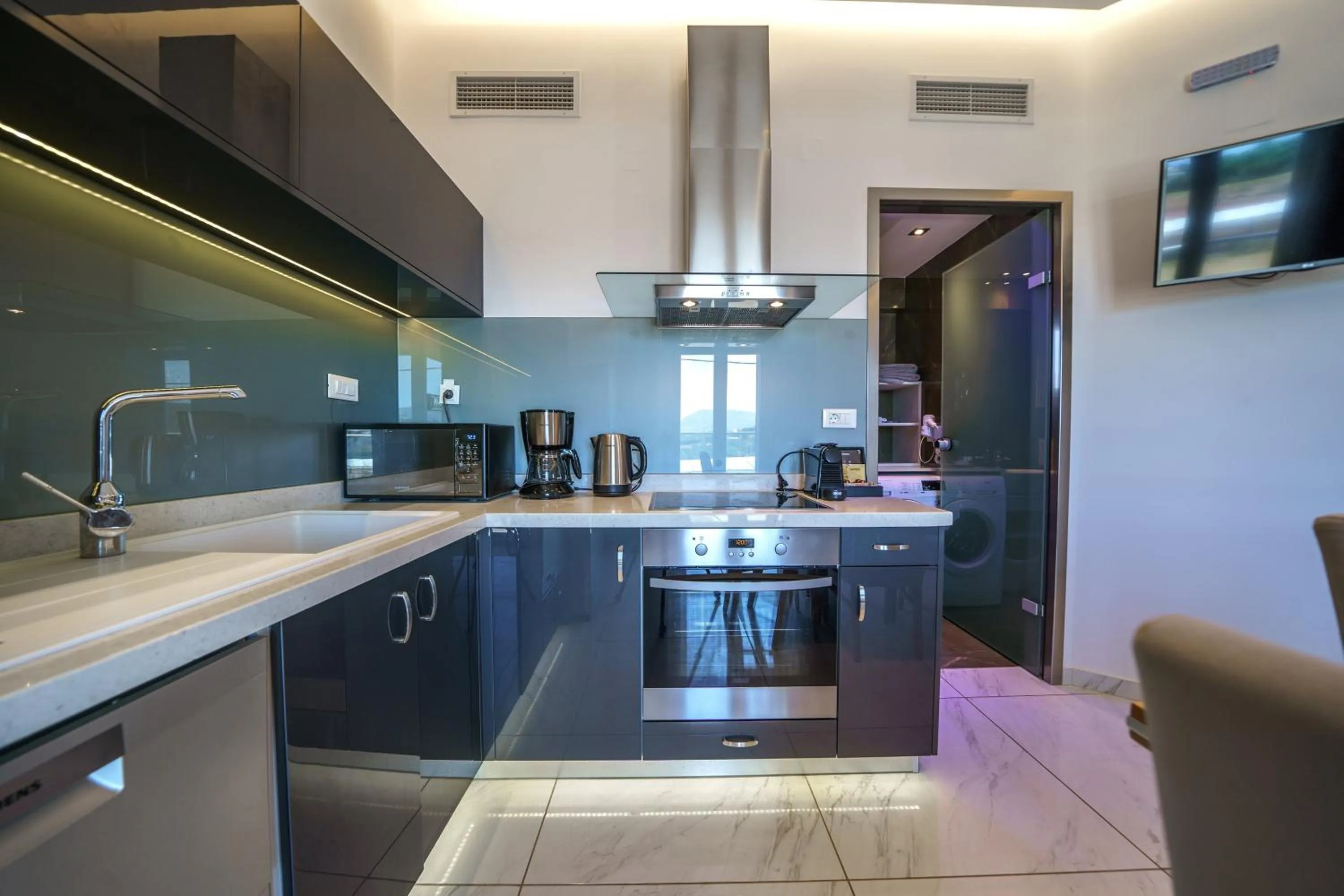 kitchen in Elysian Suites