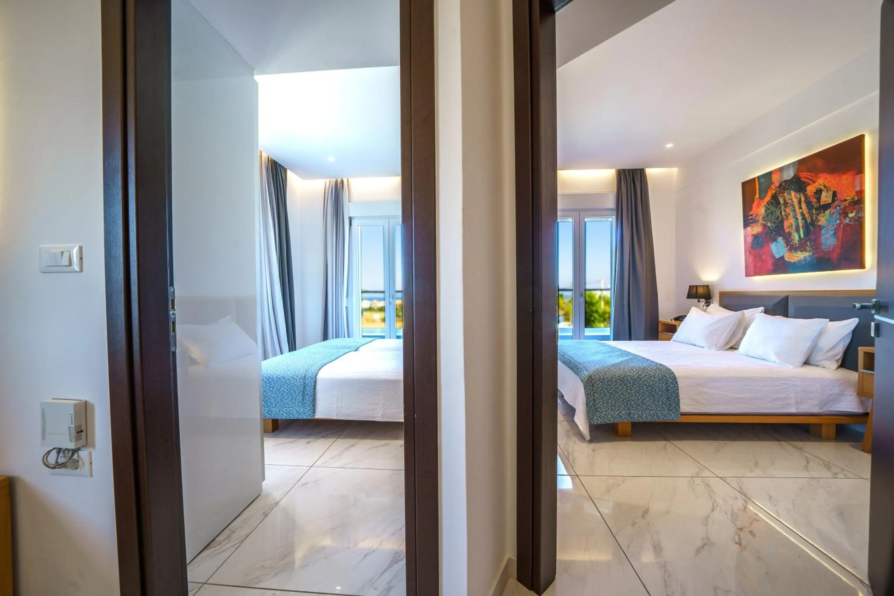 Bedroom, Bed in Elysian Suites