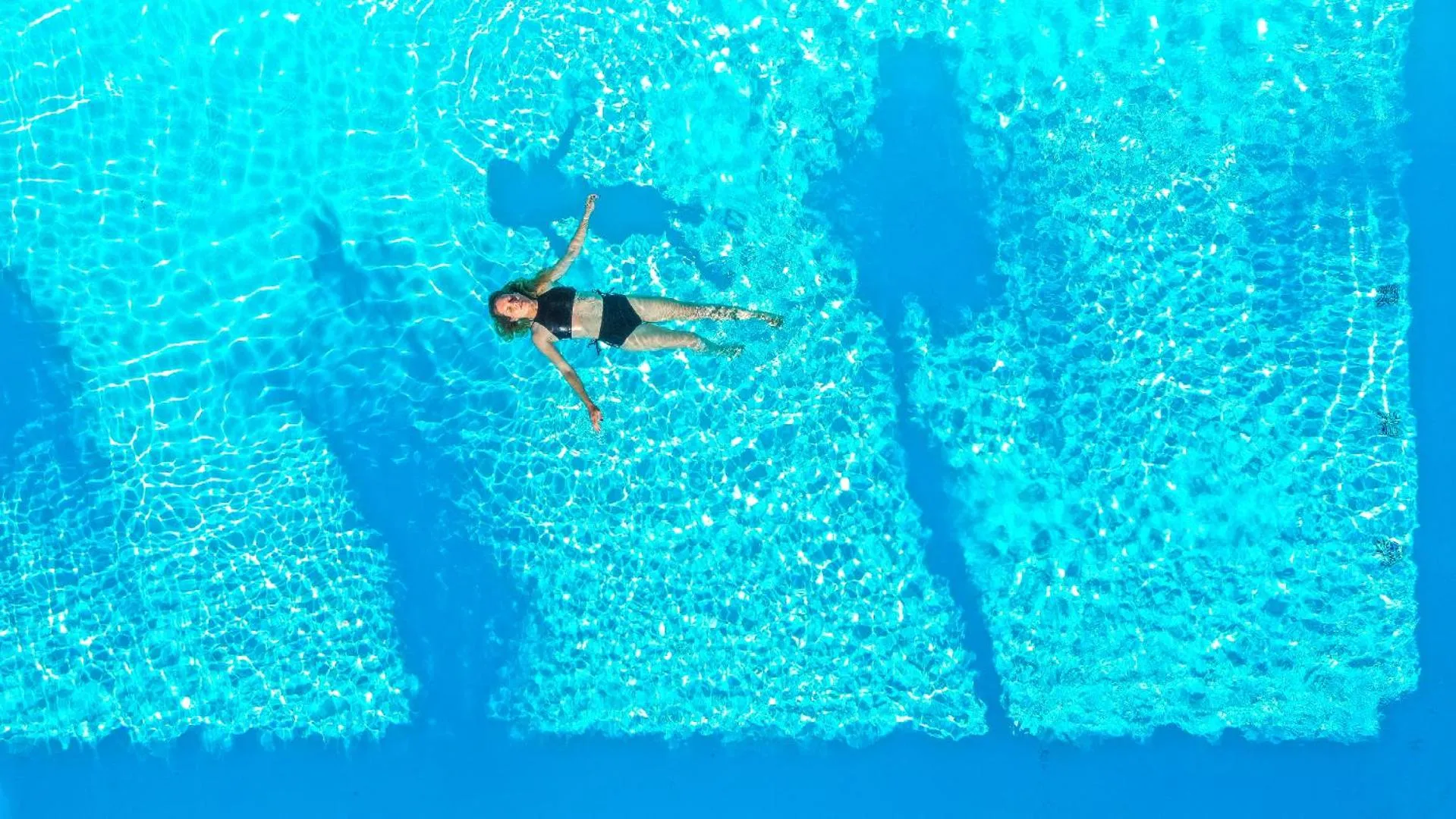 Swimming pool in Elysian Suites