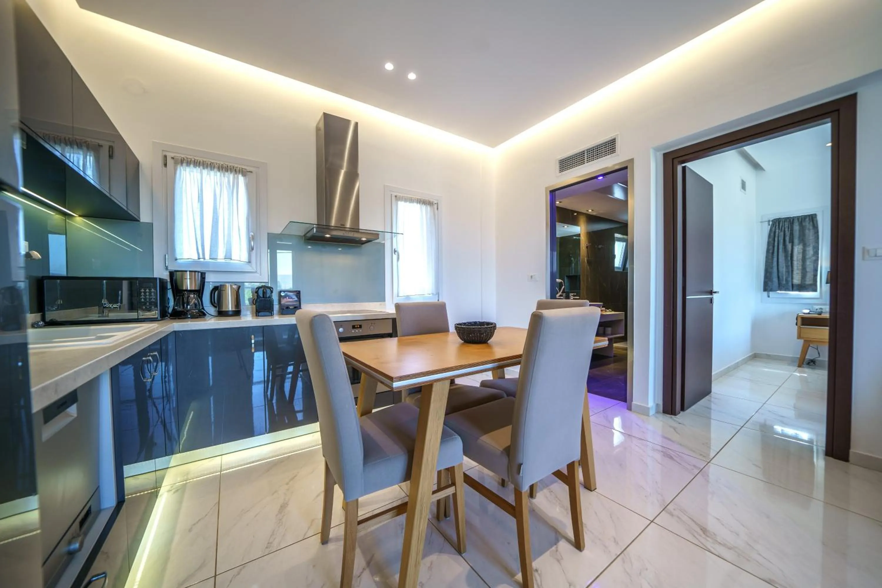 kitchen in Elysian Suites