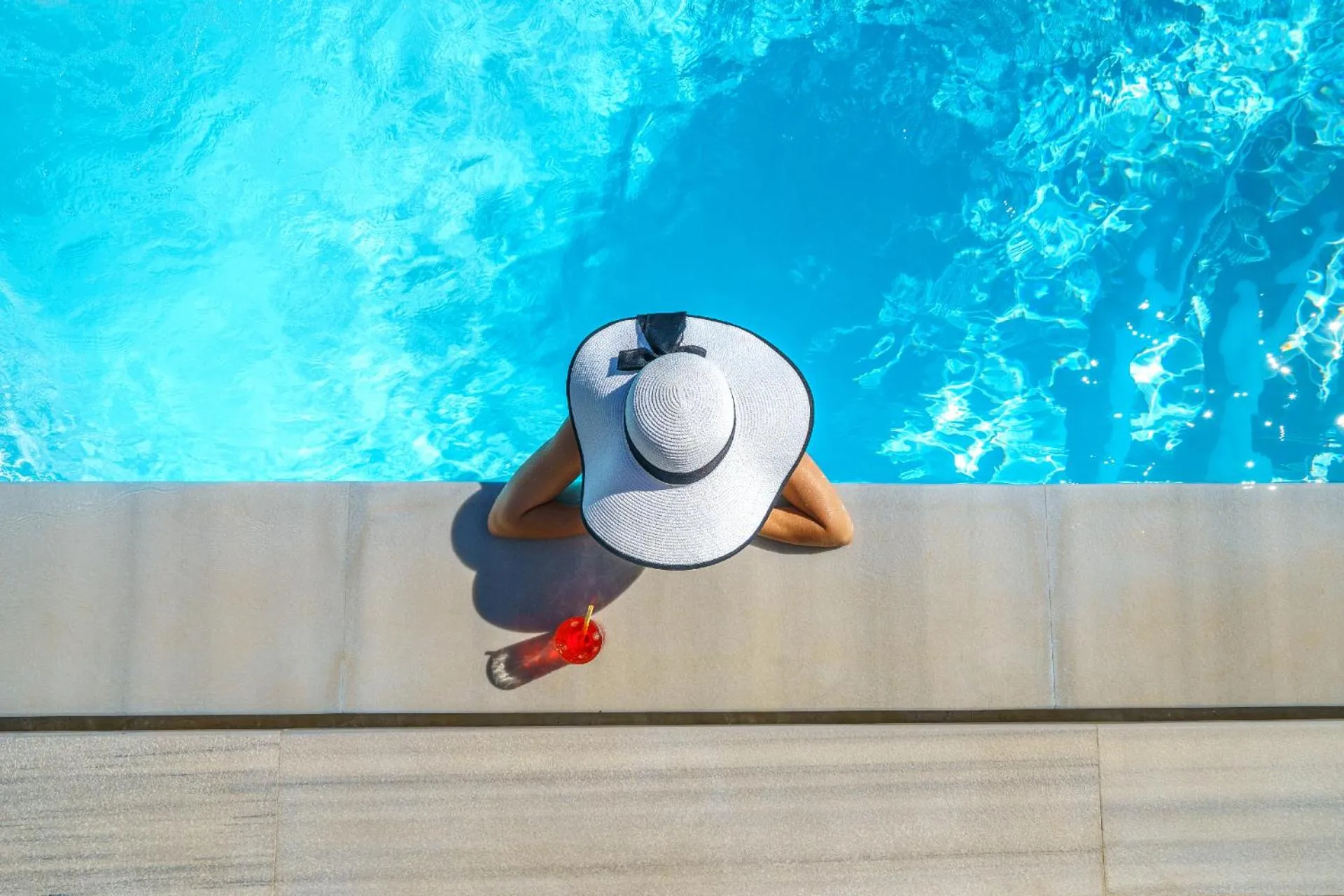 Swimming pool in Elysian Suites