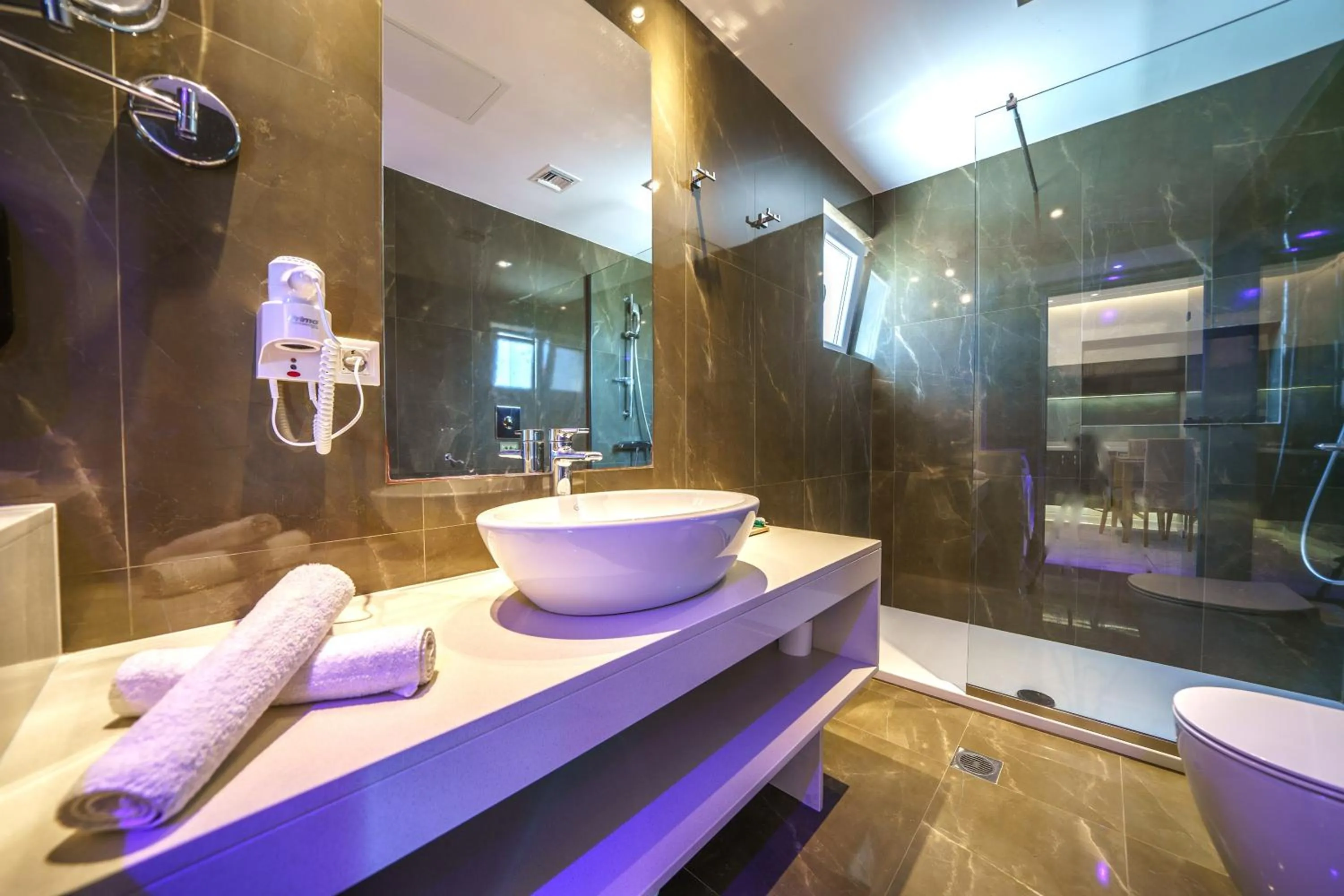 Bathroom in Elysian Suites