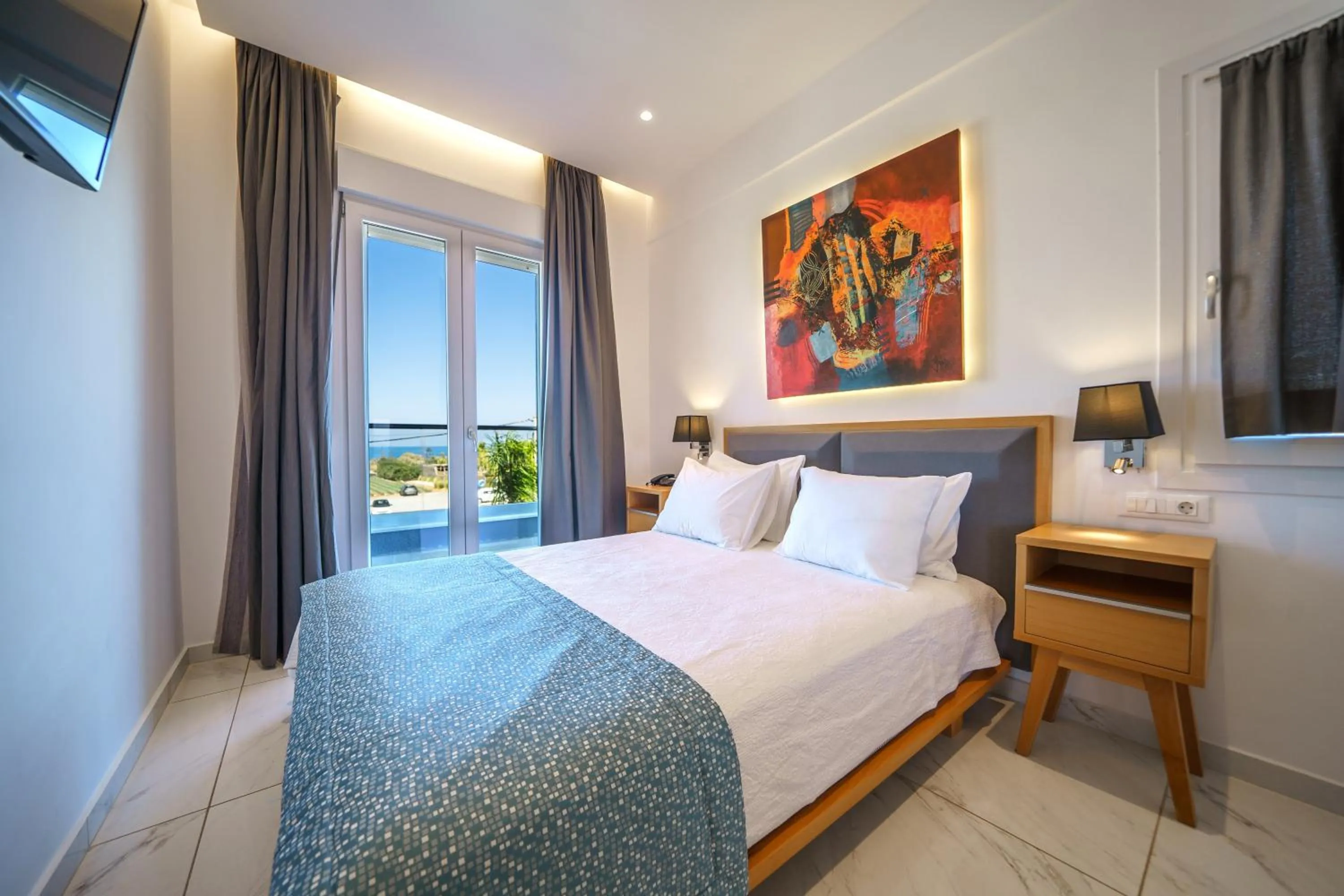 Bedroom, Bed in Elysian Suites