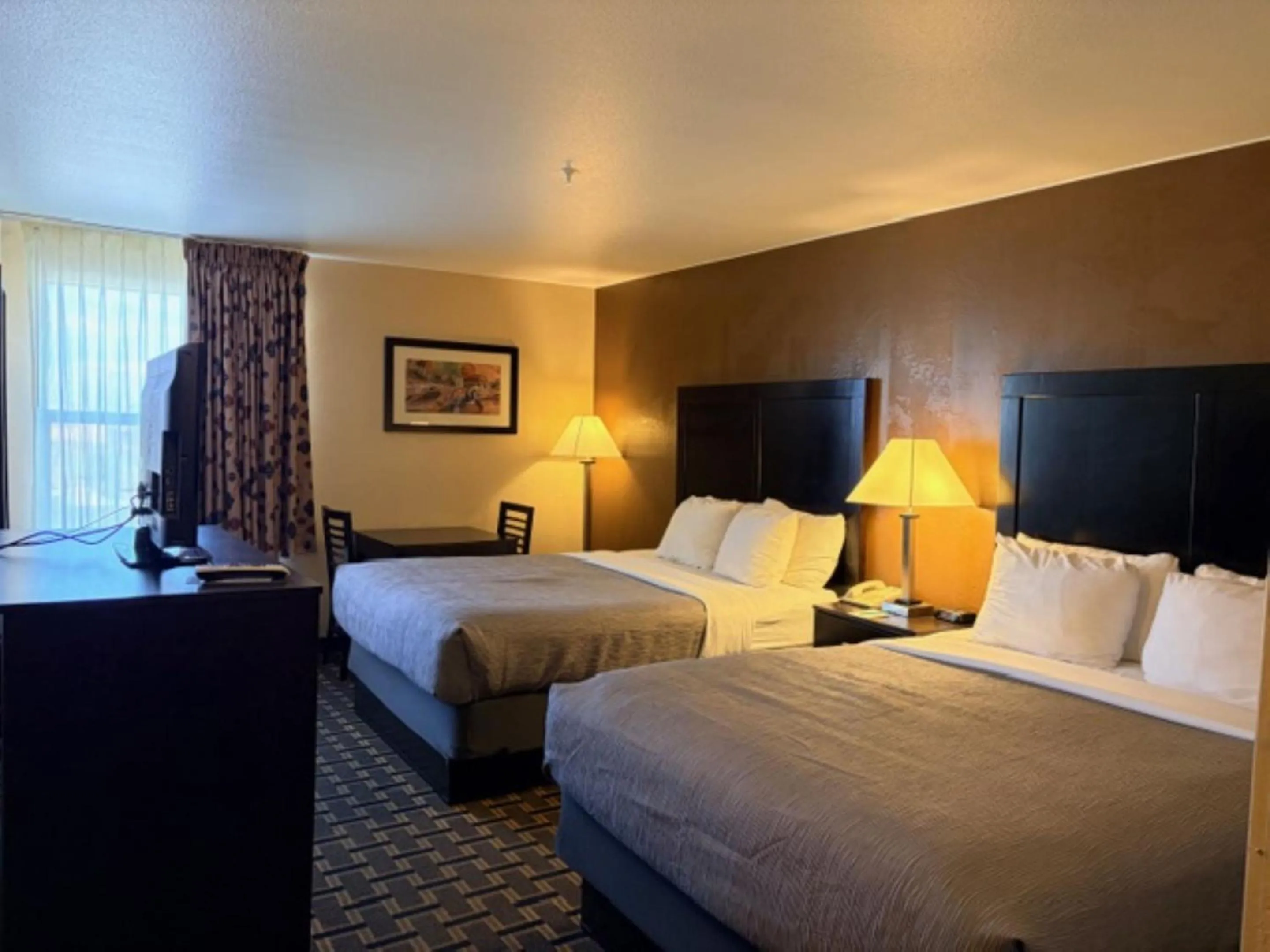 Bed in Quality Inn Zion Park Area