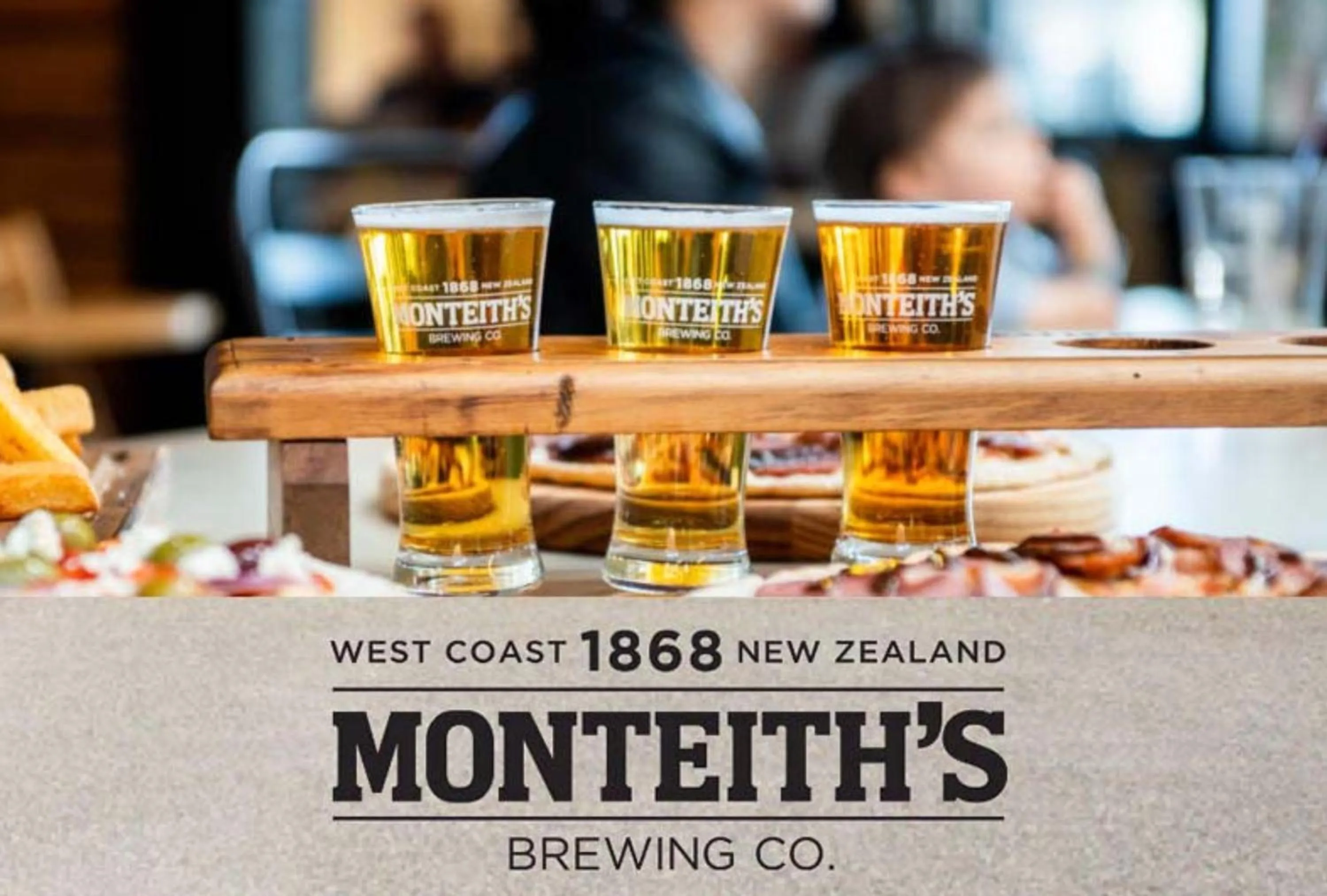 Restaurant/places to eat in ASURE Highpark Motor Inn