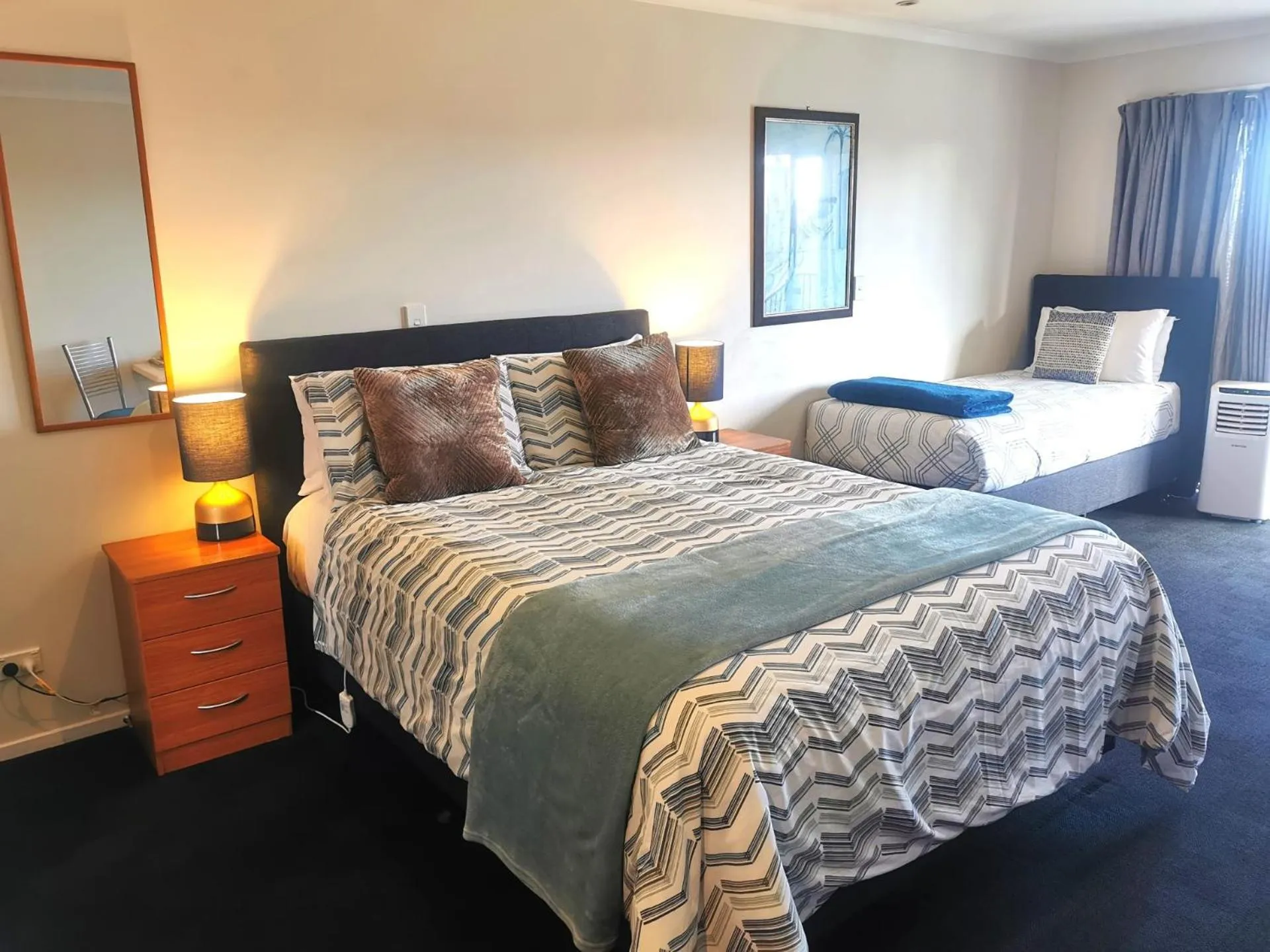 Bed in ASURE Ascot Motor Inn