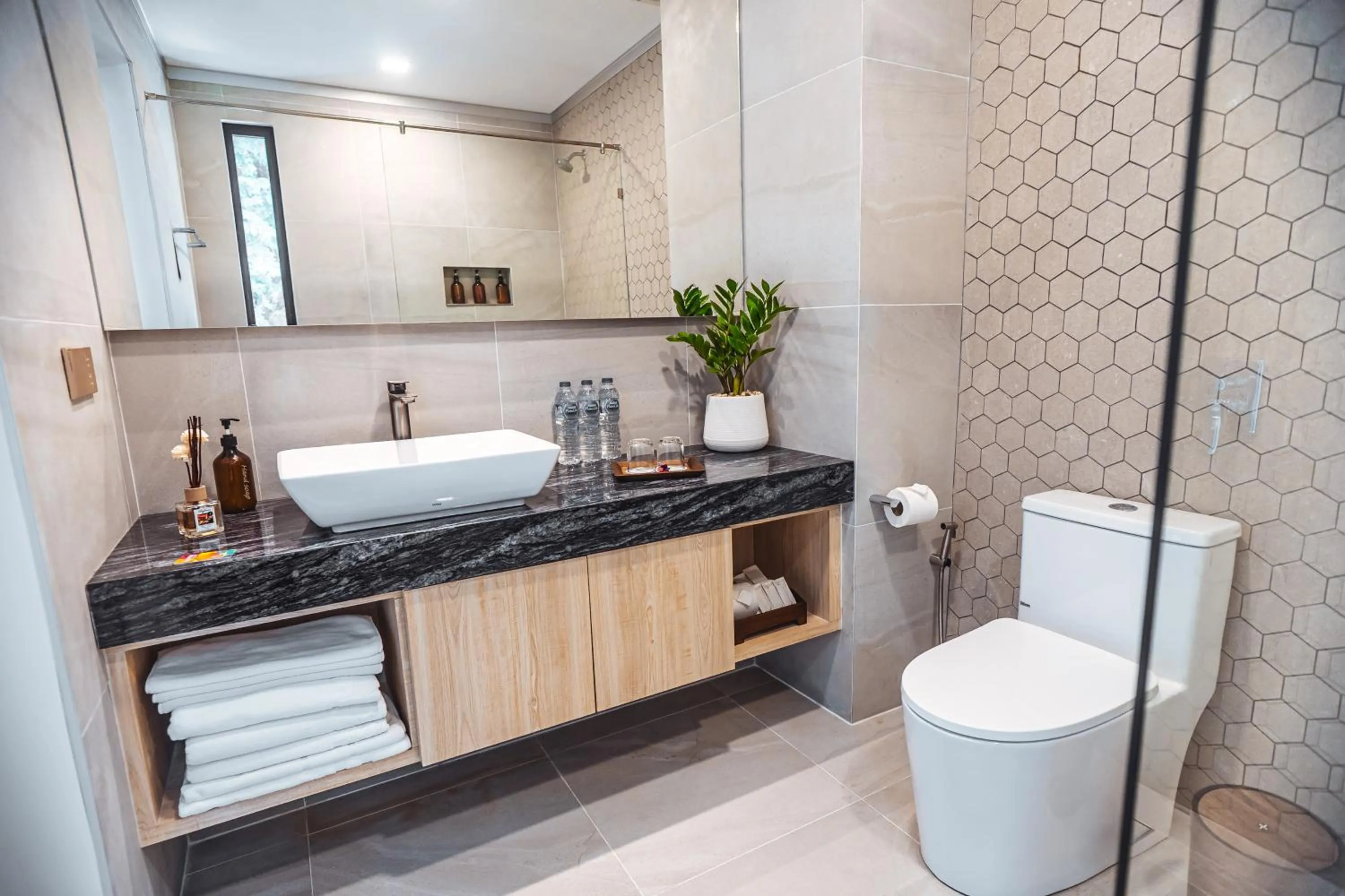 Jamahkiri Dive Resort & Spa