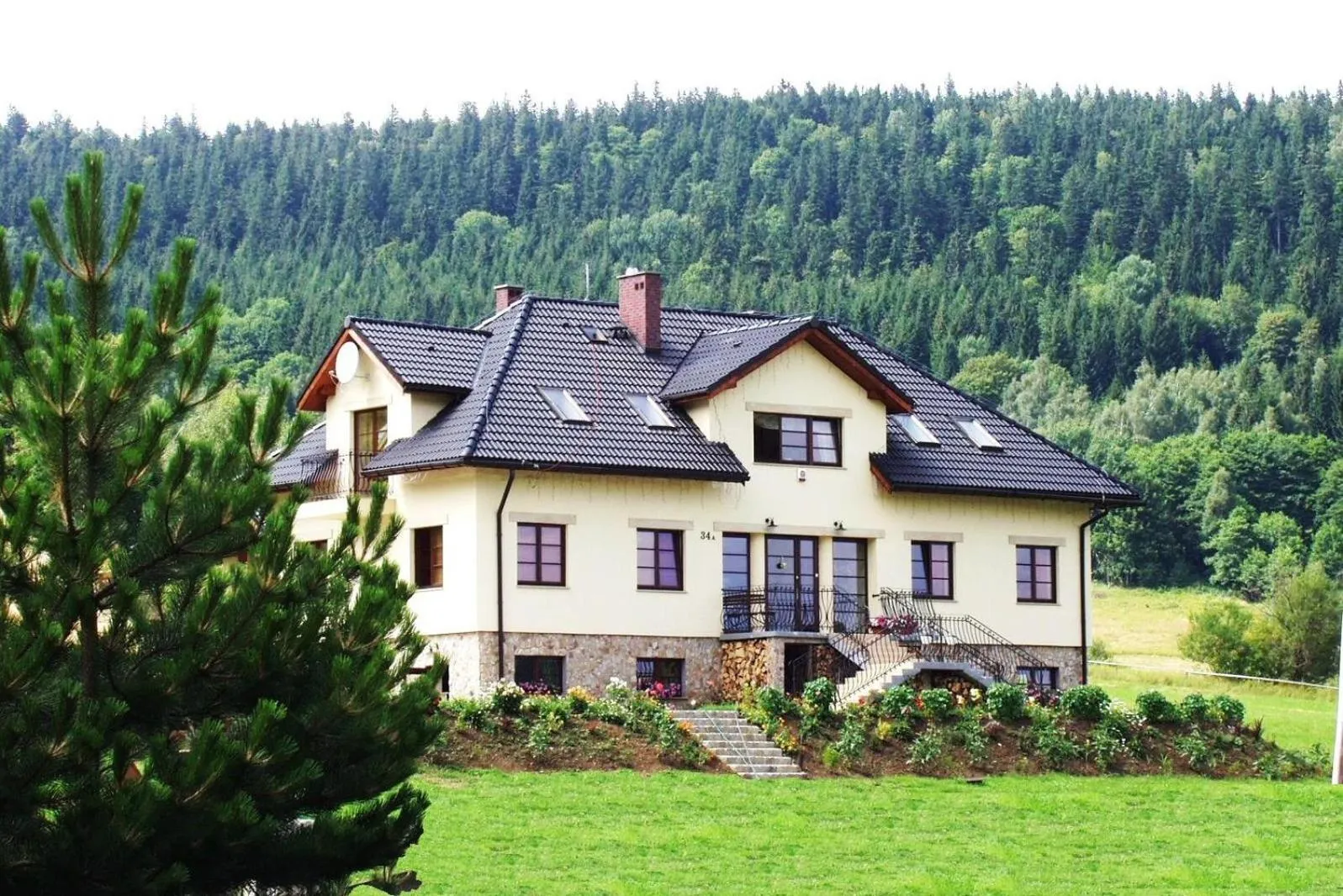 Facade/entrance in Apartamenty Dom na Wzgórzu Gardenia