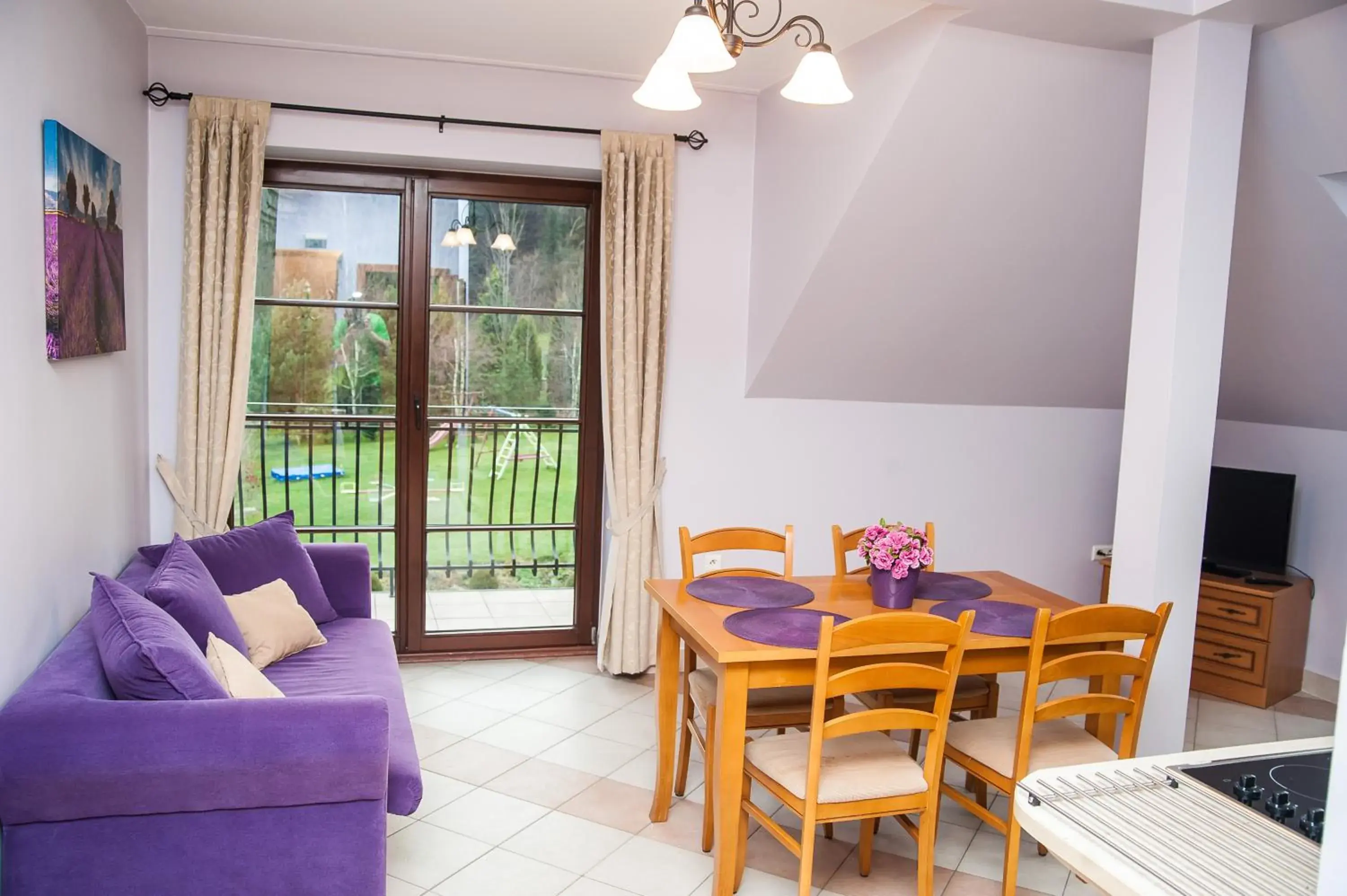 Two-Bedroom Suite in Apartamenty Dom na Wzgórzu Gardenia Two-Bedroom Suite in Apartamenty Dom na Wzgórzu Gardenia