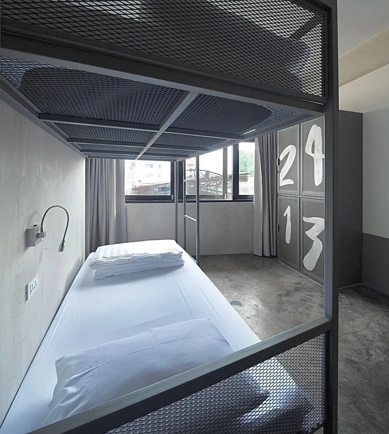 Bed in 4-Bed Mixed Dormitory Room in Thunder Bird Hostel Bed in 4-Bed Mixed Dormitory Room in Thunder Bird Hostel