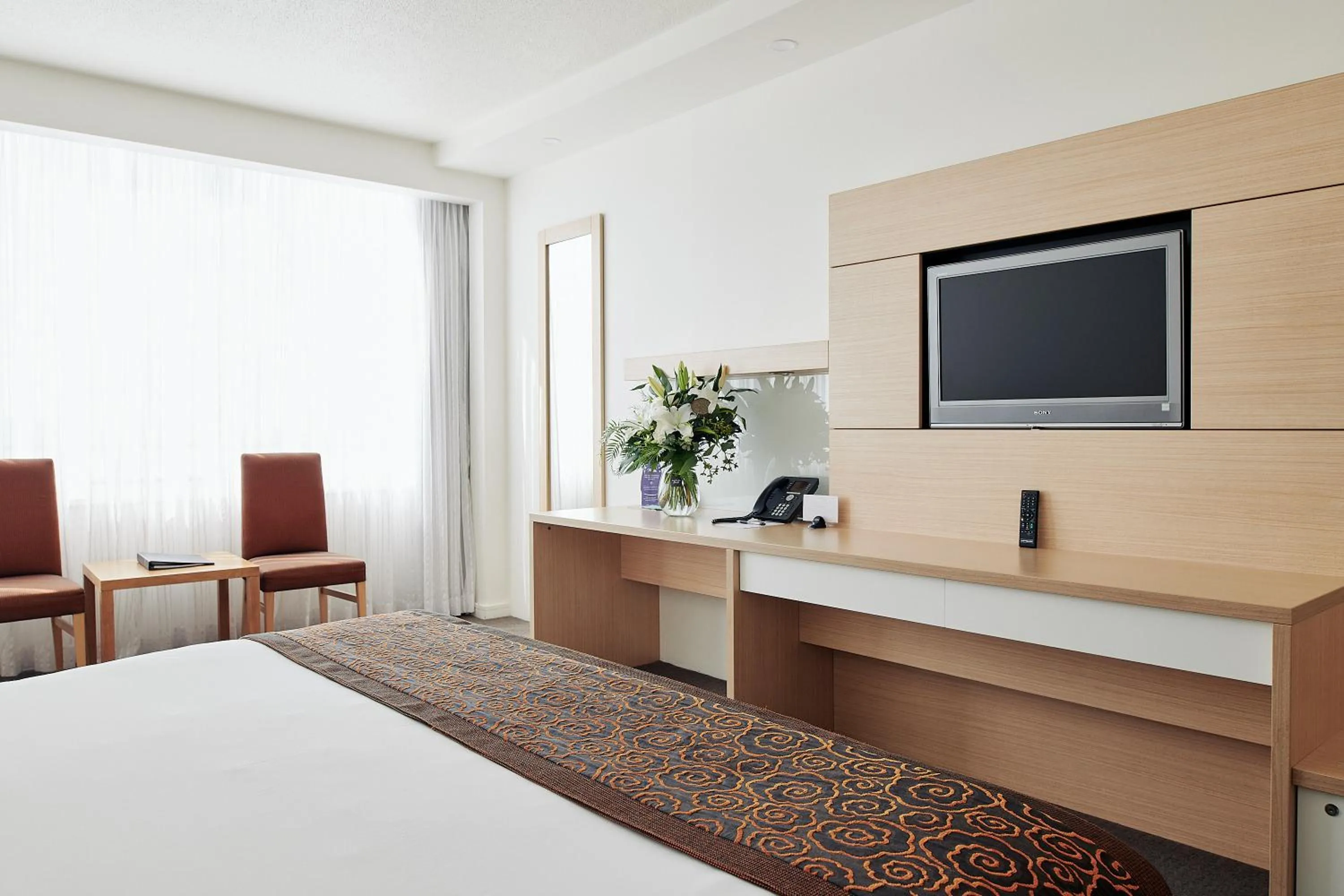 TV and multimedia, Bed in The Ville Resort - Casino