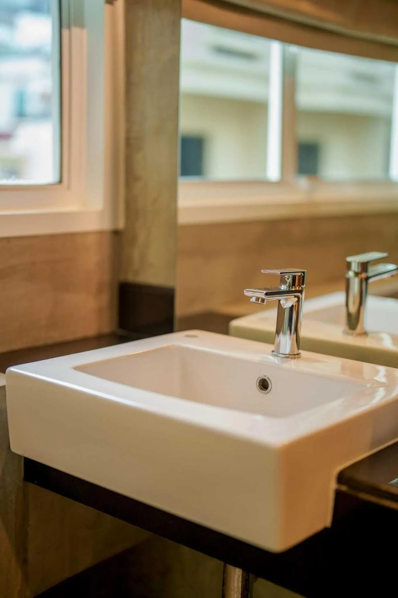 Bathroom in Sunbeam Hotel Pattaya