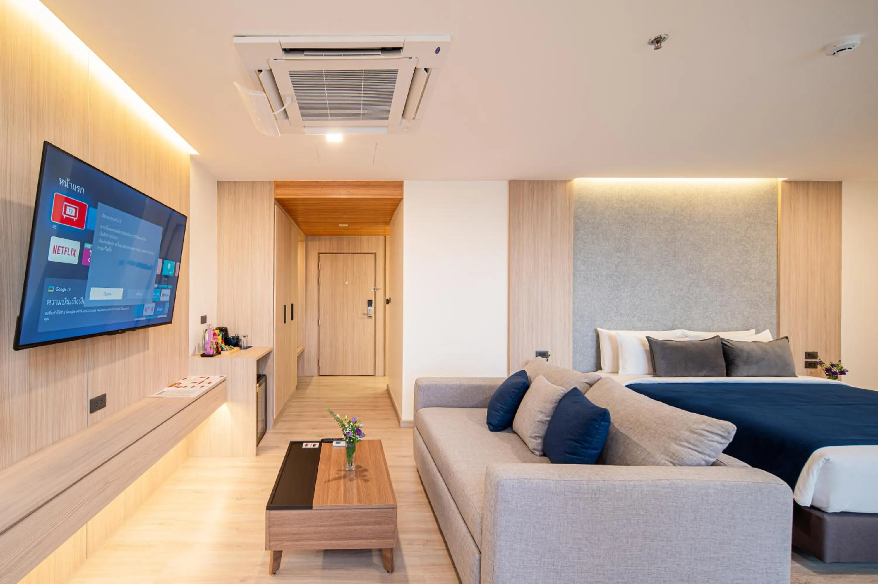 TV and multimedia in Sunbeam Hotel Pattaya