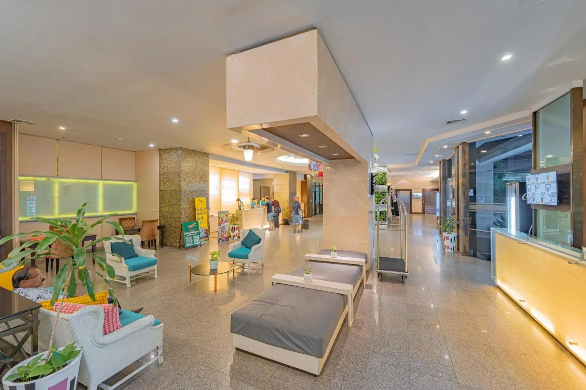 Lobby or reception in Sunbeam Hotel Pattaya Lobby or reception in Sunbeam Hotel Pattaya