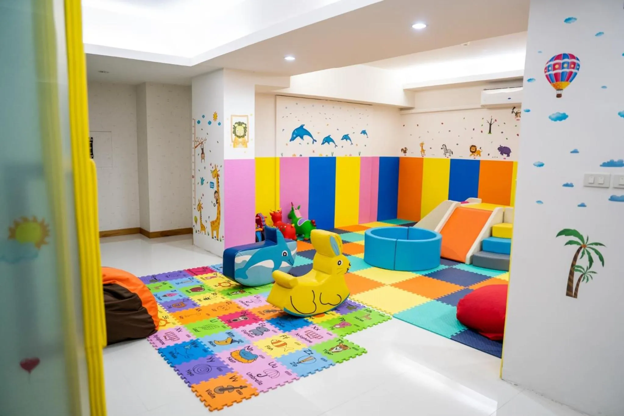 Kids's club in Sunbeam Hotel Pattaya