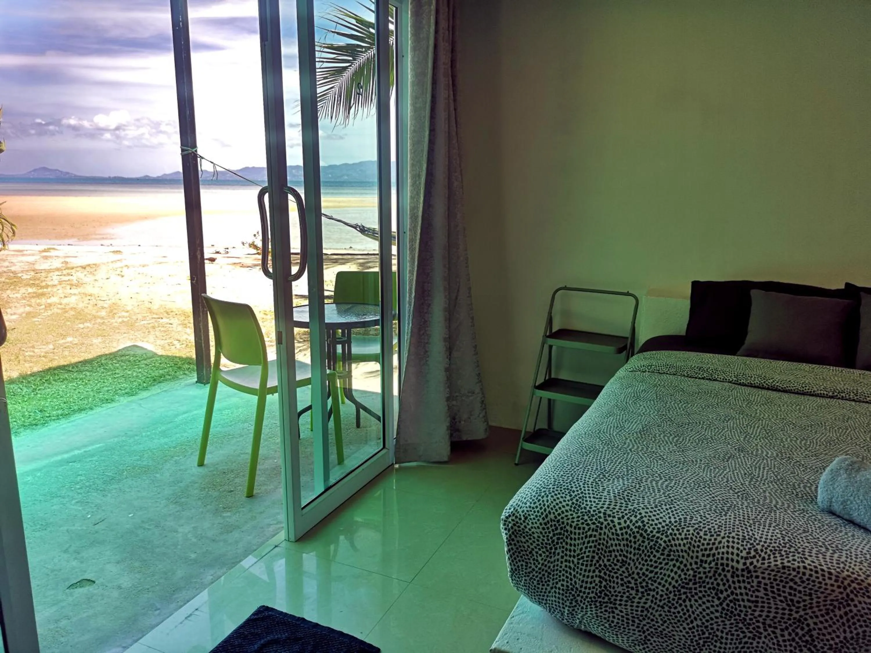 On site, Bed in SeaEsta Beach