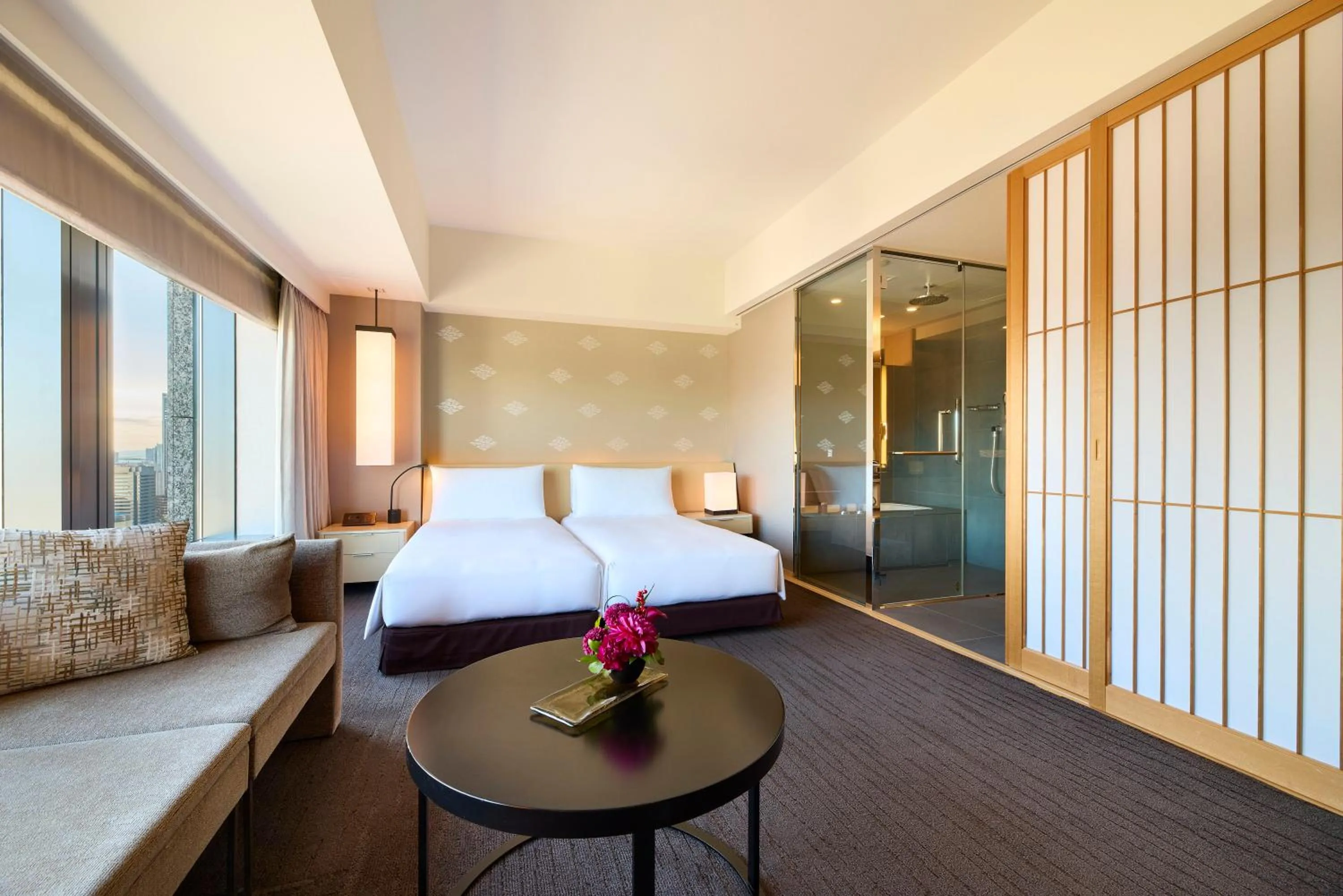 Bed in The Capitol Hotel Tokyu