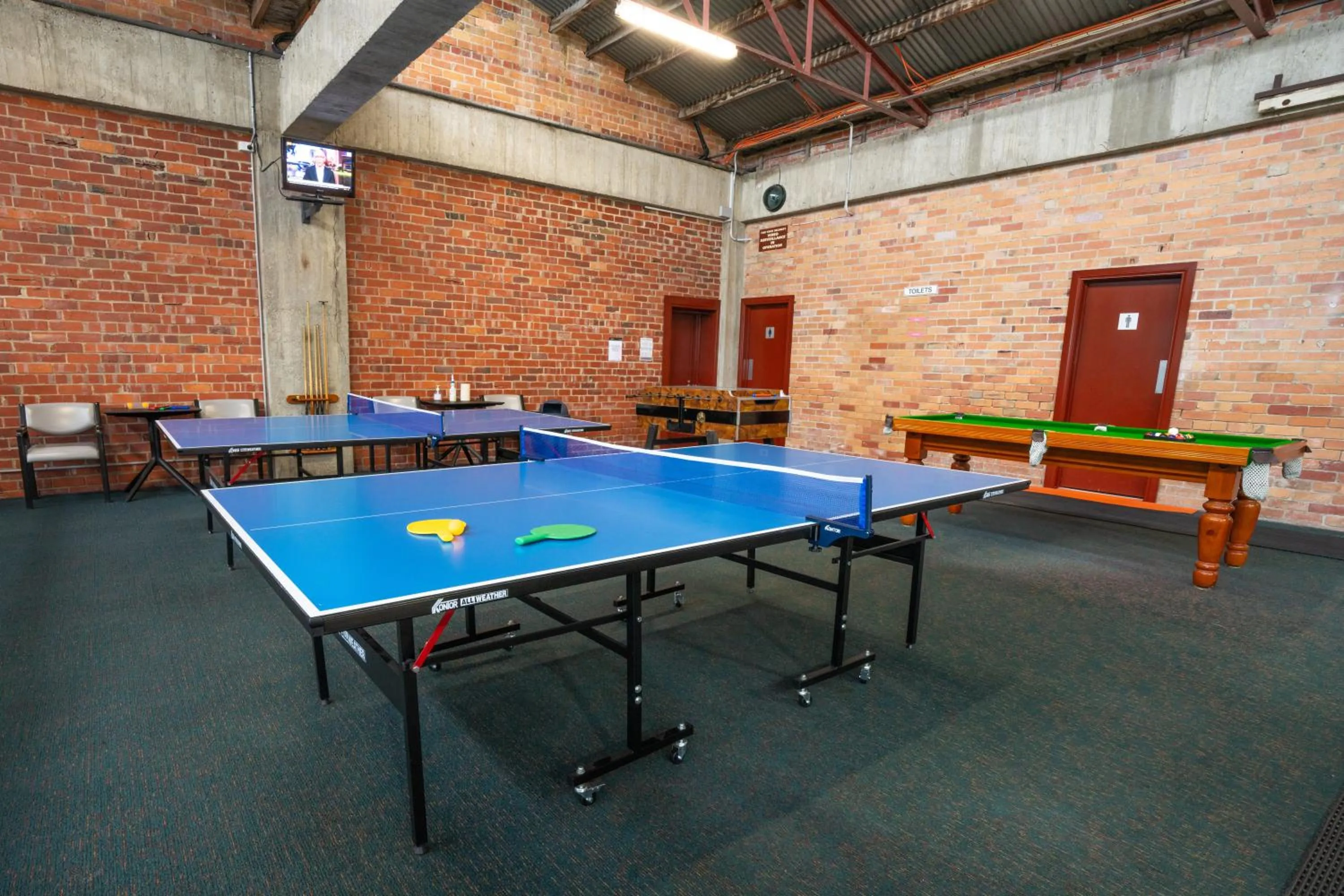 Billiard in Sovereign Park Motor Inn