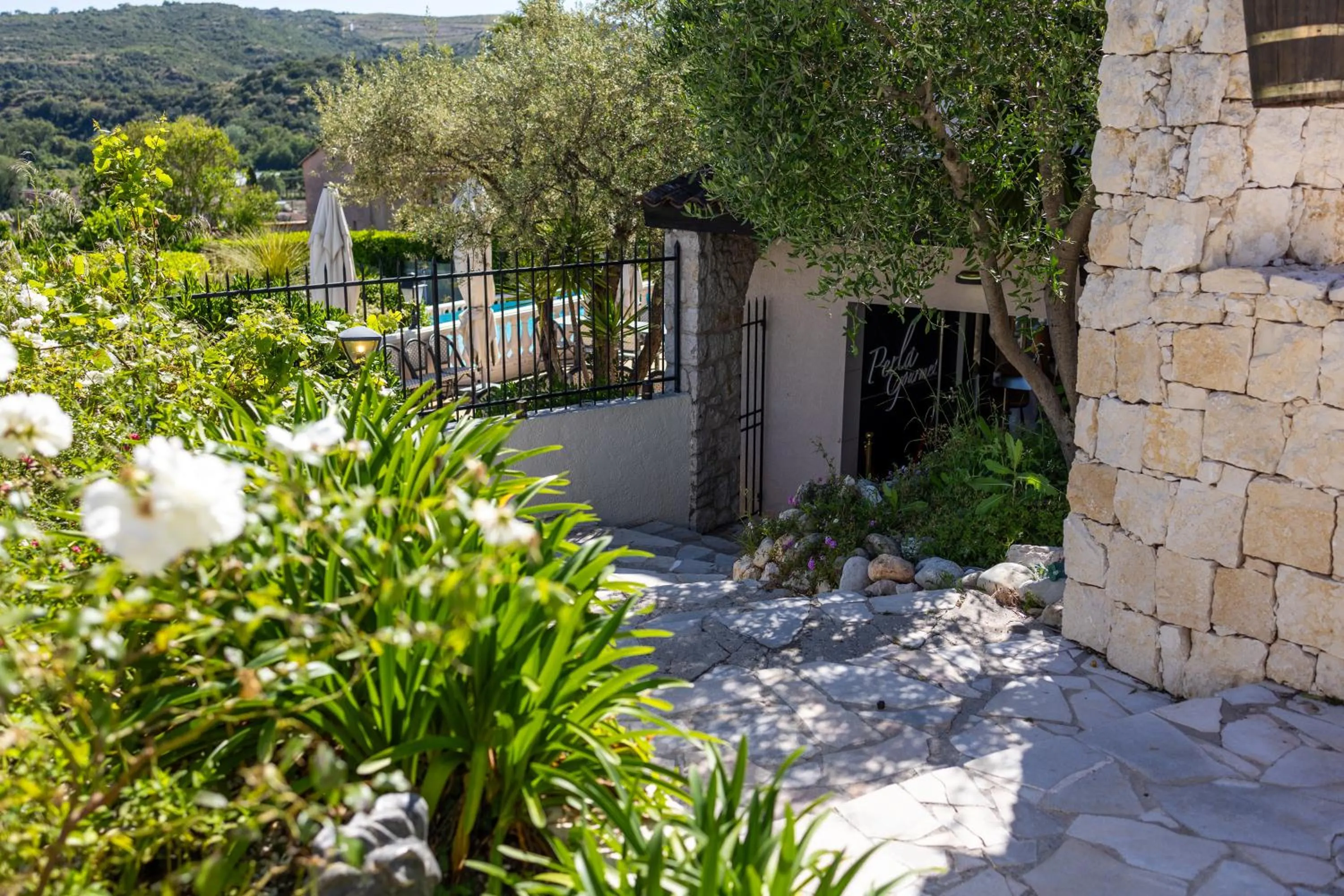 Logis Hotel Perla Riviera & Restaurant