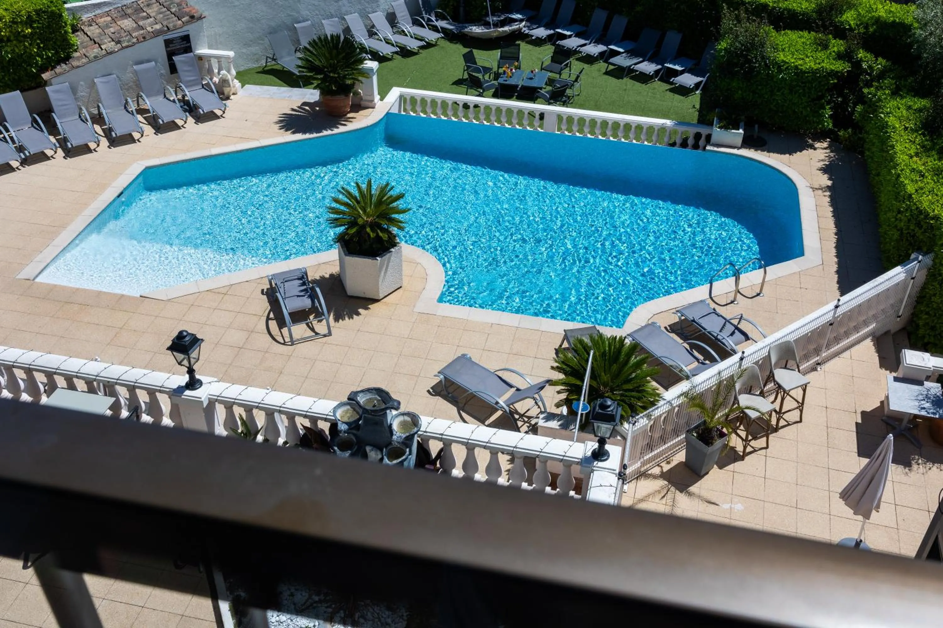 Logis Hotel Perla Riviera & Restaurant