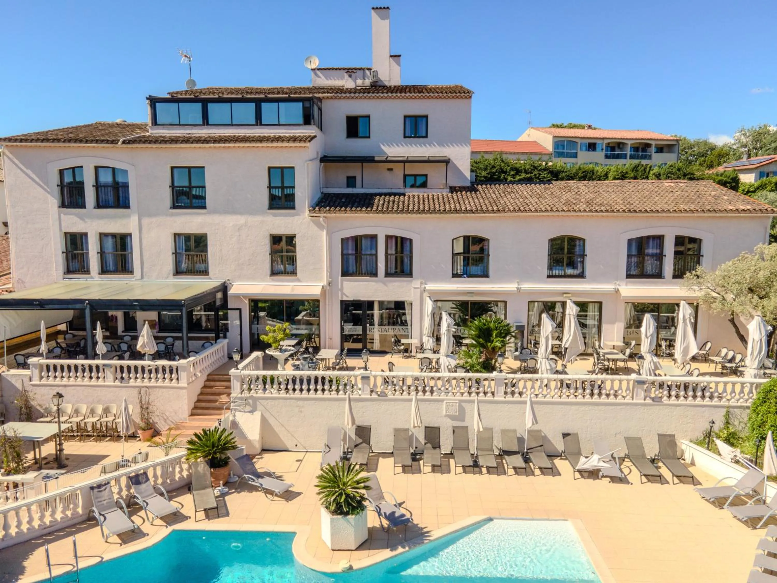 Logis Hotel Perla Riviera & Restaurant